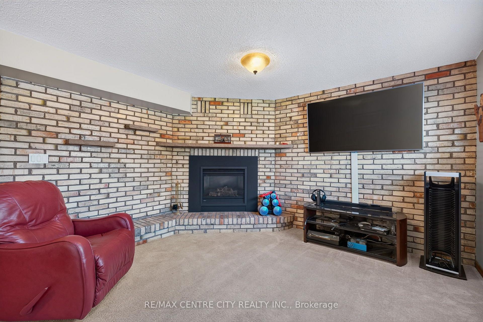 Photo 23 of 59 Westgate Avenue, Strathroy-Caradoc, SW — HOMEH