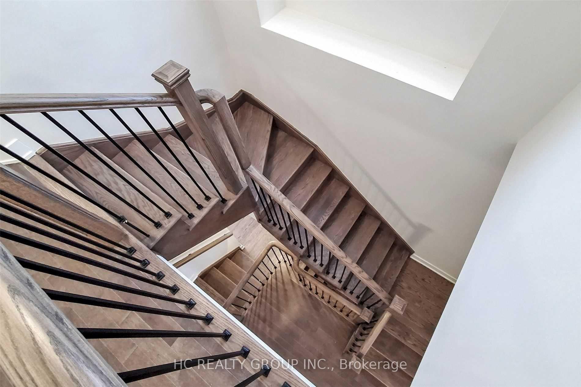 Photo 11 of 85 Rattenbury Road, Vaughan, Patterson — HOMEH