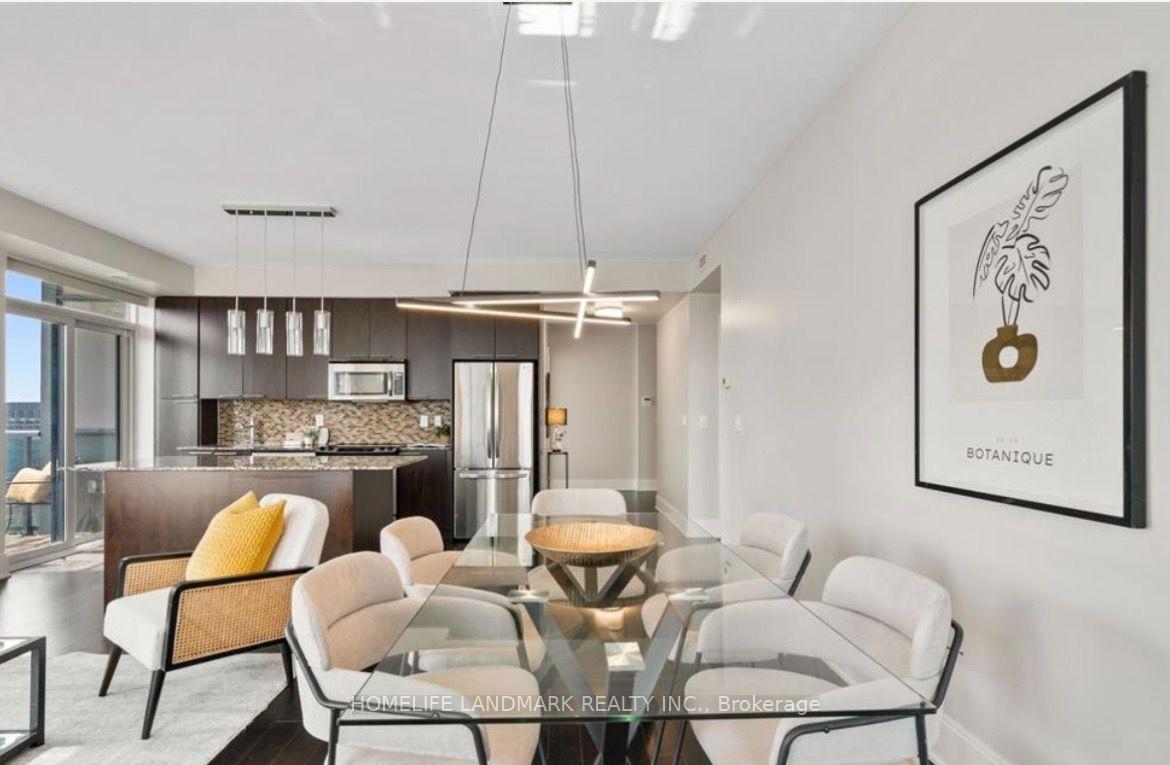 Photo 6 of Unit 1814, 70 Roehampton Avenue, Toronto, Mount Pleasant West — HOMEH