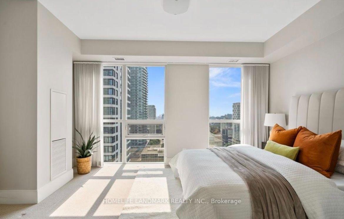 Photo 16 of Unit 1814, 70 Roehampton Avenue, Toronto, Mount Pleasant West — HOMEH