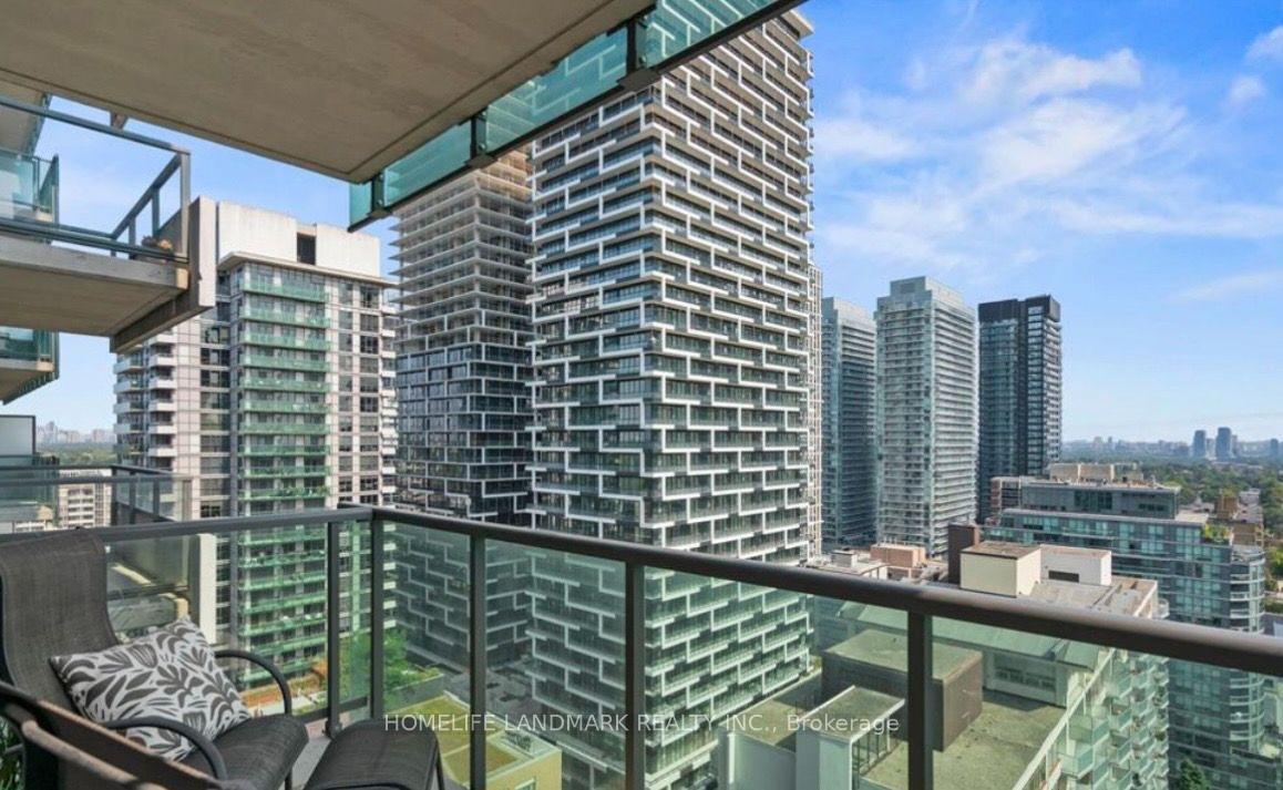 Photo 17 of Unit 1814, 70 Roehampton Avenue, Toronto, Mount Pleasant West — HOMEH