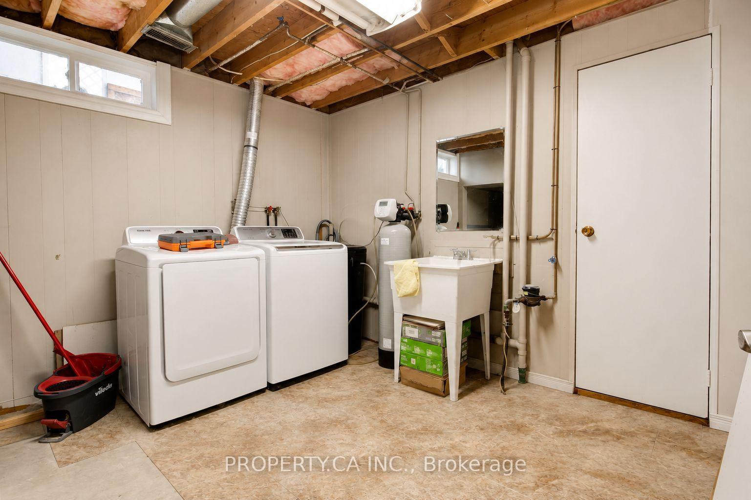 Photo 10 of Unit 3708, 1 King Street W, Toronto, Bay Street Corridor — HOMEH