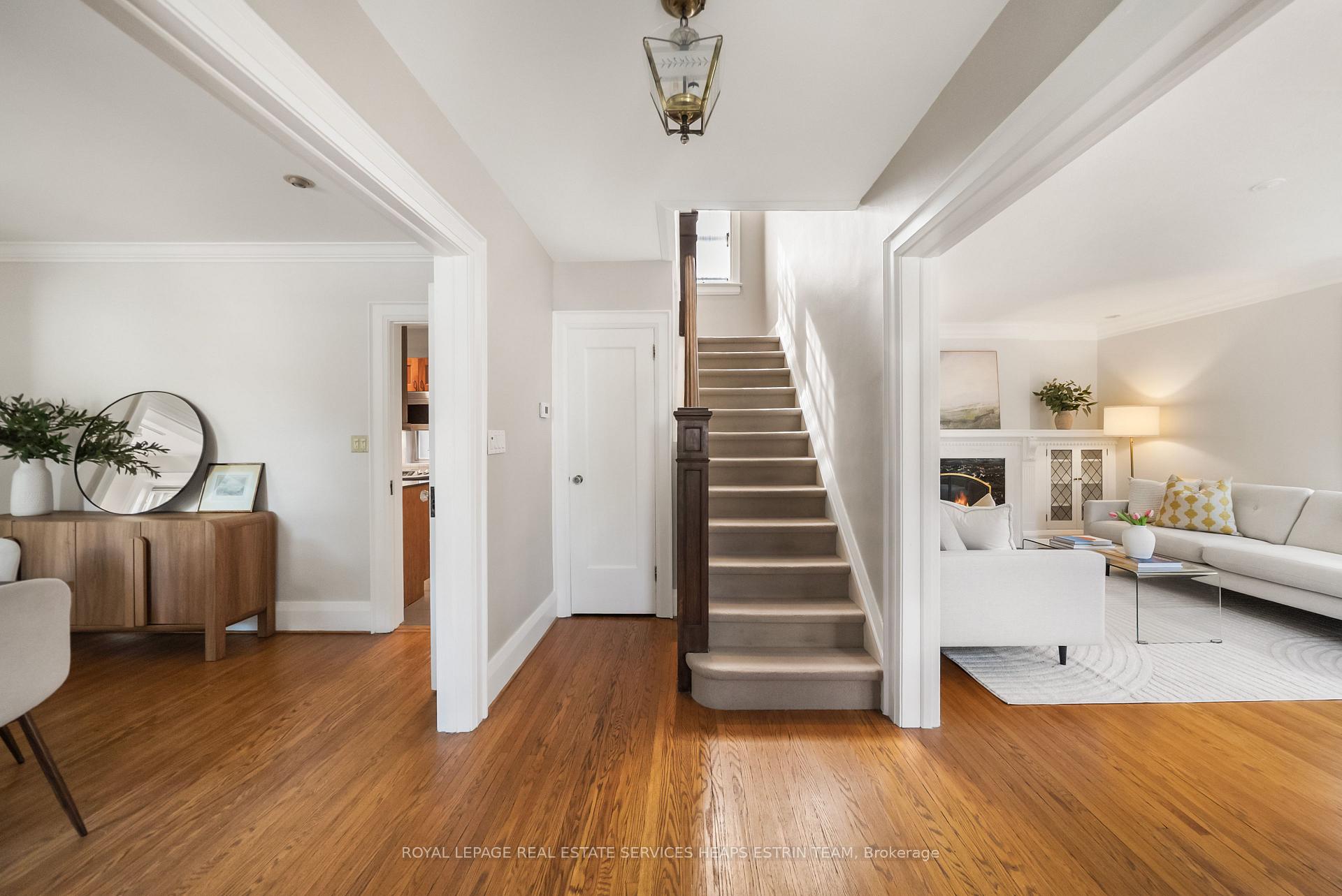 Photo 24 of 106 Colin Avenue, Toronto, Yonge-Eglinton — HOMEH