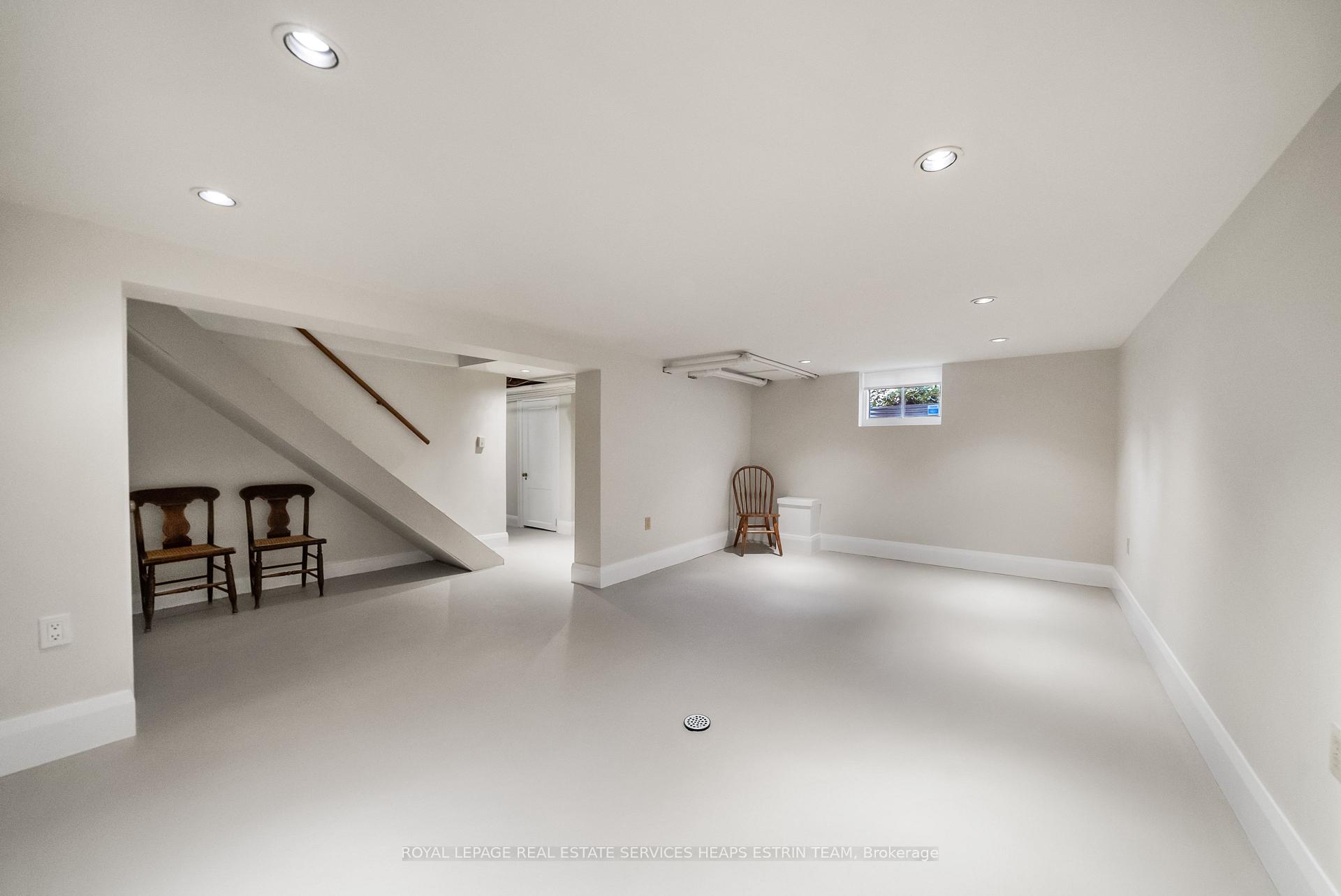 Photo 38 of 106 Colin Avenue, Toronto, Yonge-Eglinton — HOMEH