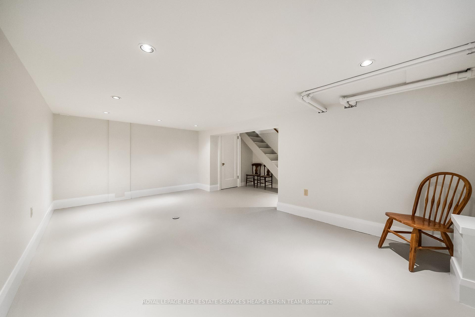 Photo 39 of 106 Colin Avenue, Toronto, Yonge-Eglinton — HOMEH