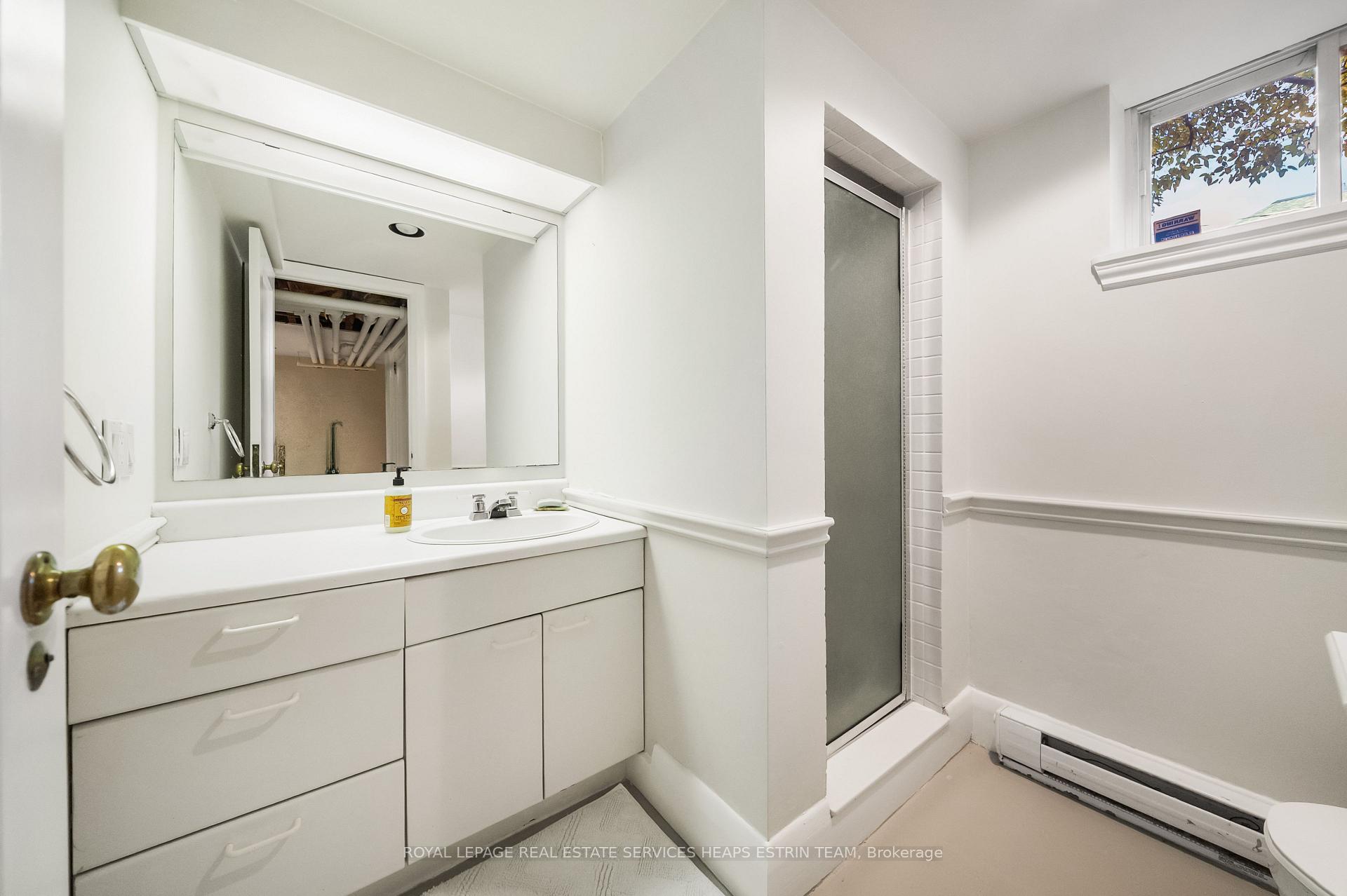 Photo 40 of 106 Colin Avenue, Toronto, Yonge-Eglinton — HOMEH