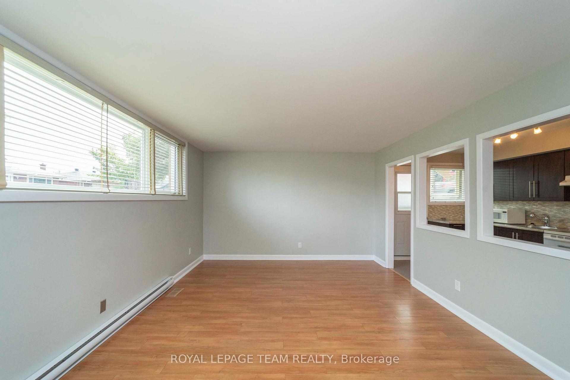 Photo 10 of 676 Borthwick Avenue, Ottawa, Castle Heights/Rideau High — HOMEH