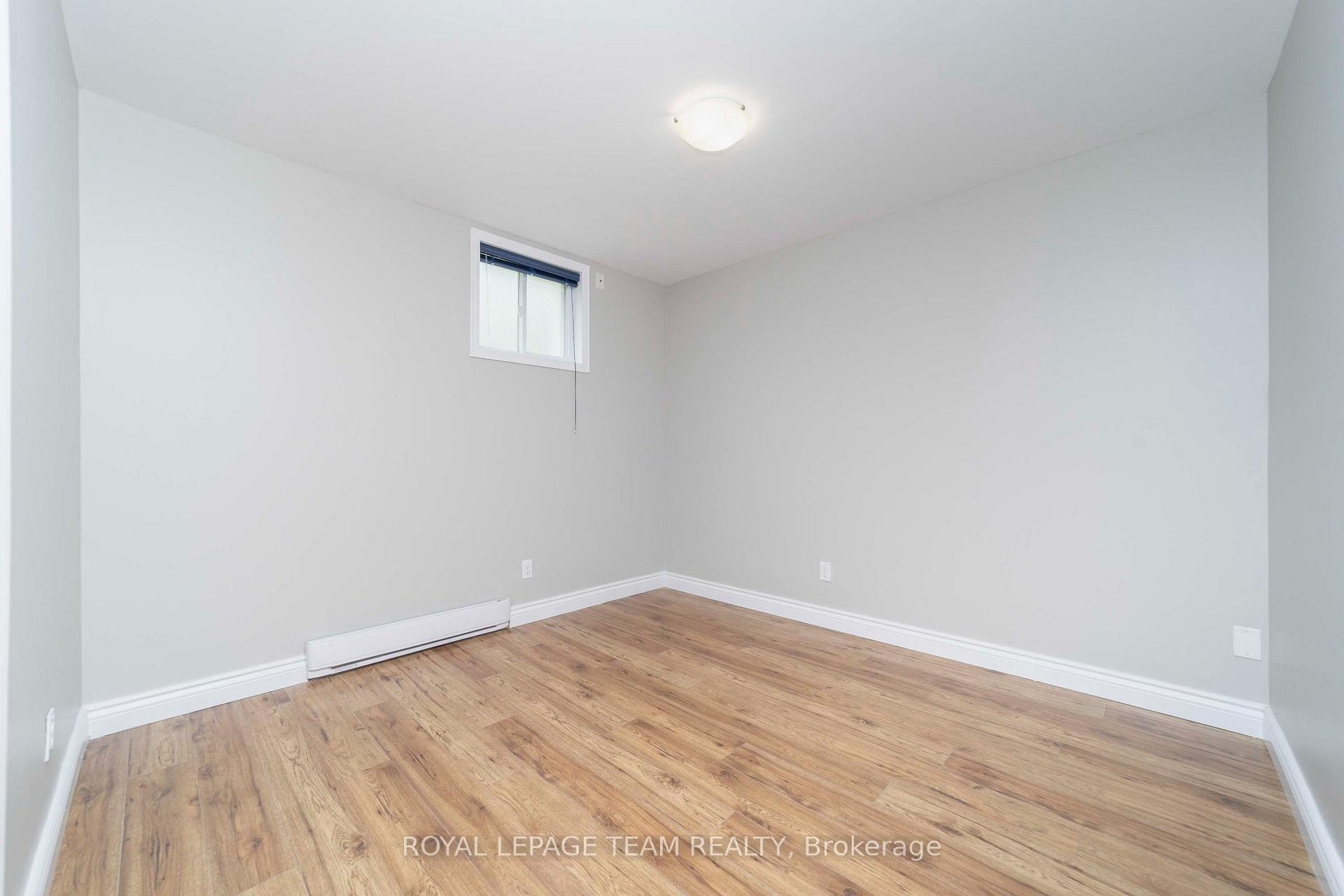 Photo 20 of 676 Borthwick Avenue, Ottawa, Castle Heights/Rideau High — HOMEH