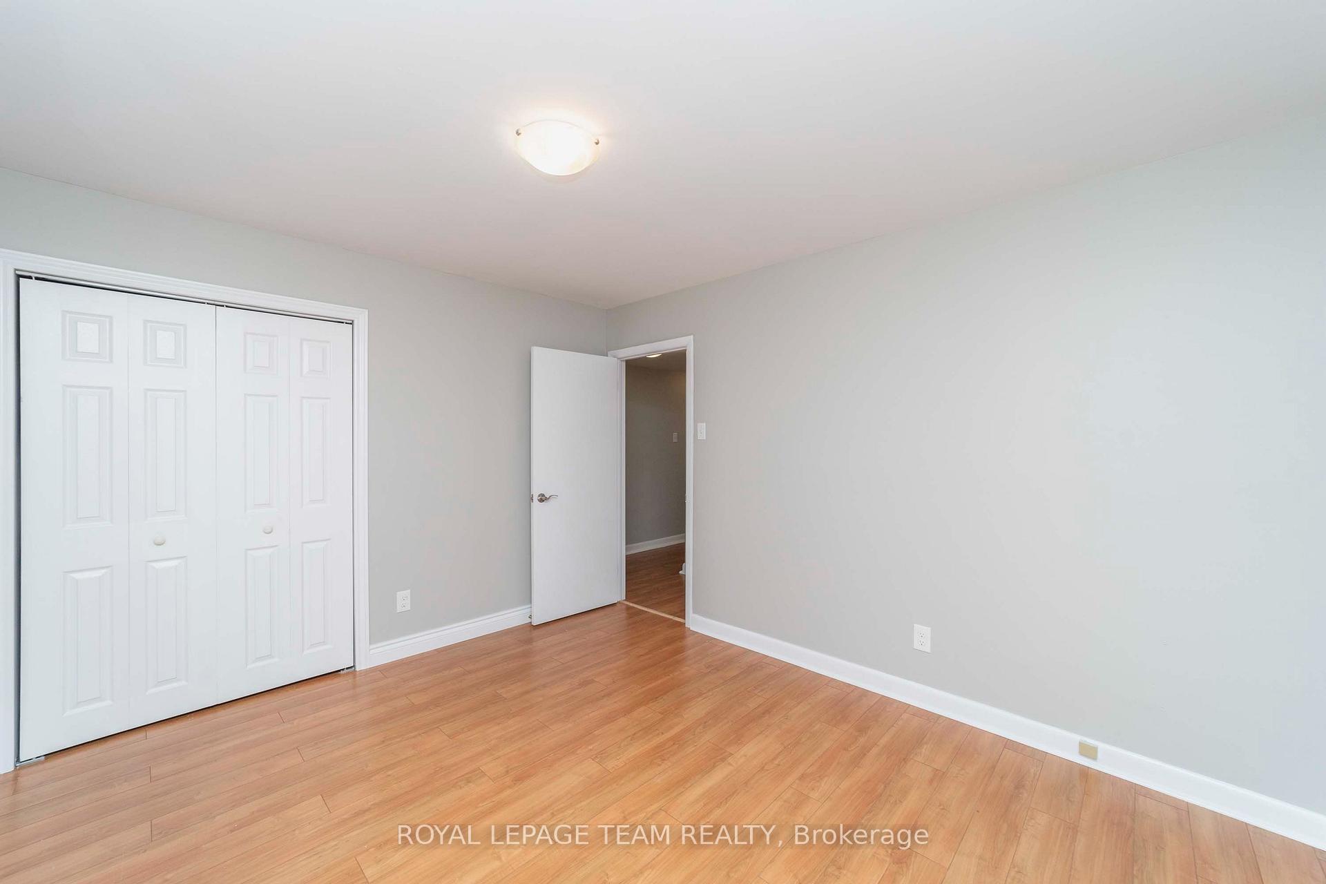 Photo 23 of 676 Borthwick Avenue, Ottawa, Castle Heights/Rideau High — HOMEH