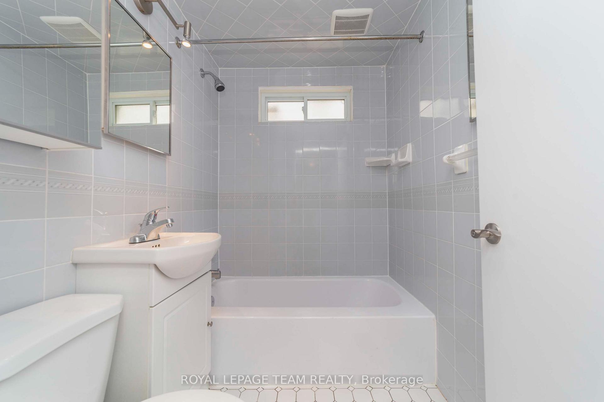 Photo 24 of 676 Borthwick Avenue, Ottawa, Castle Heights/Rideau High — HOMEH