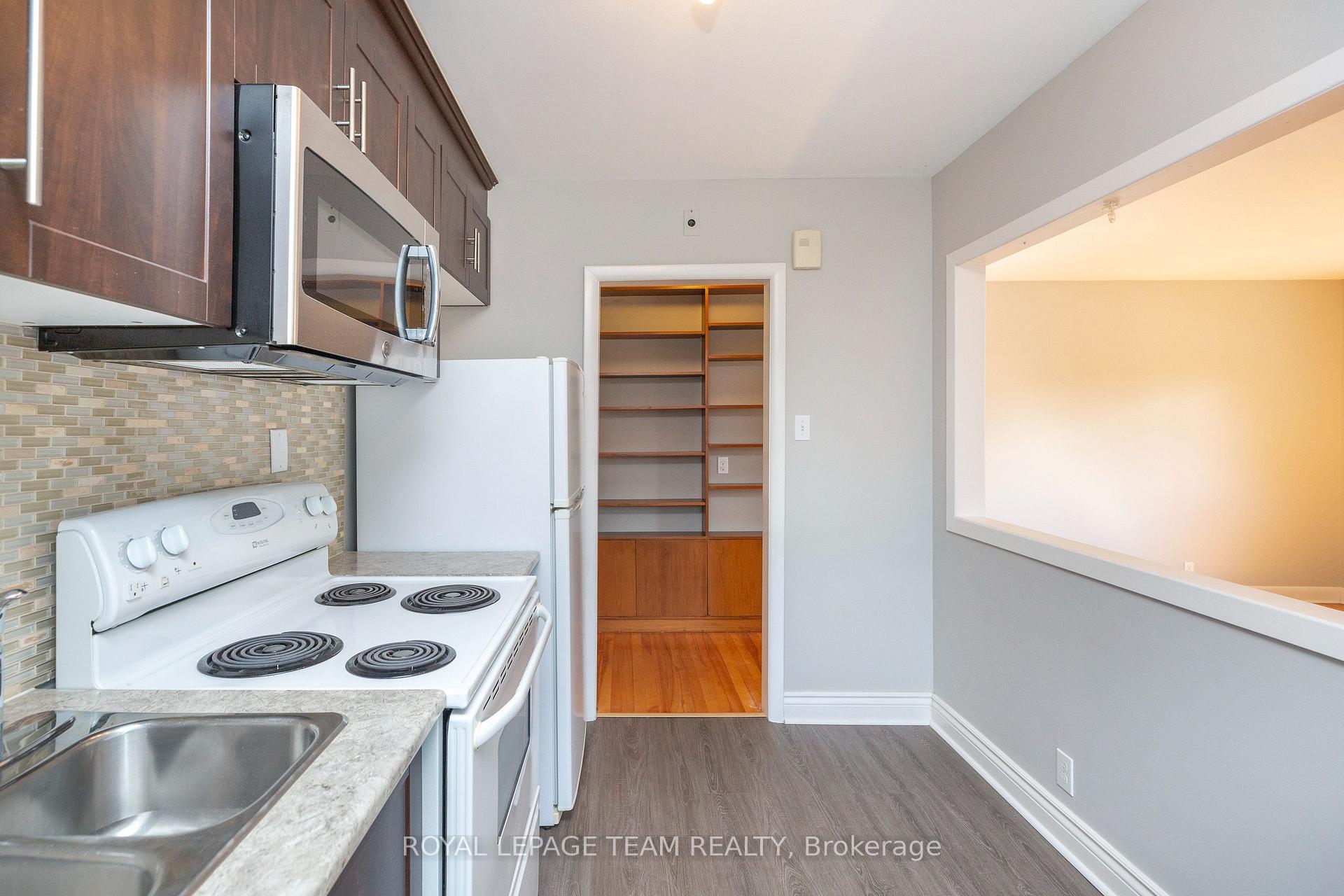 Photo 37 of 676 Borthwick Avenue, Ottawa, Castle Heights/Rideau High — HOMEH