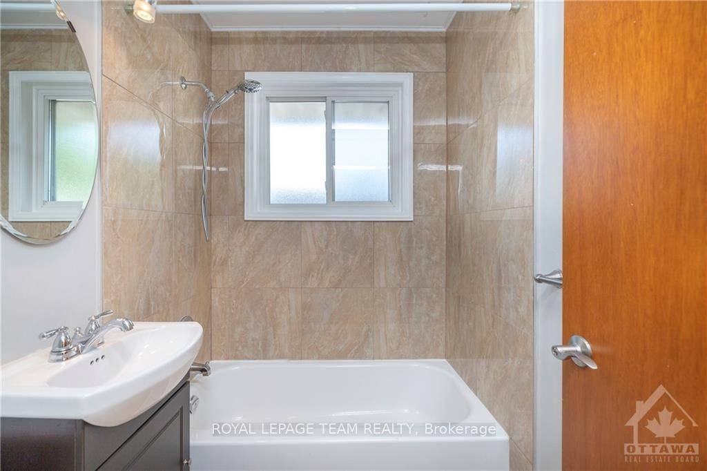 Photo 41 of 676 Borthwick Avenue, Ottawa, Castle Heights/Rideau High — HOMEH