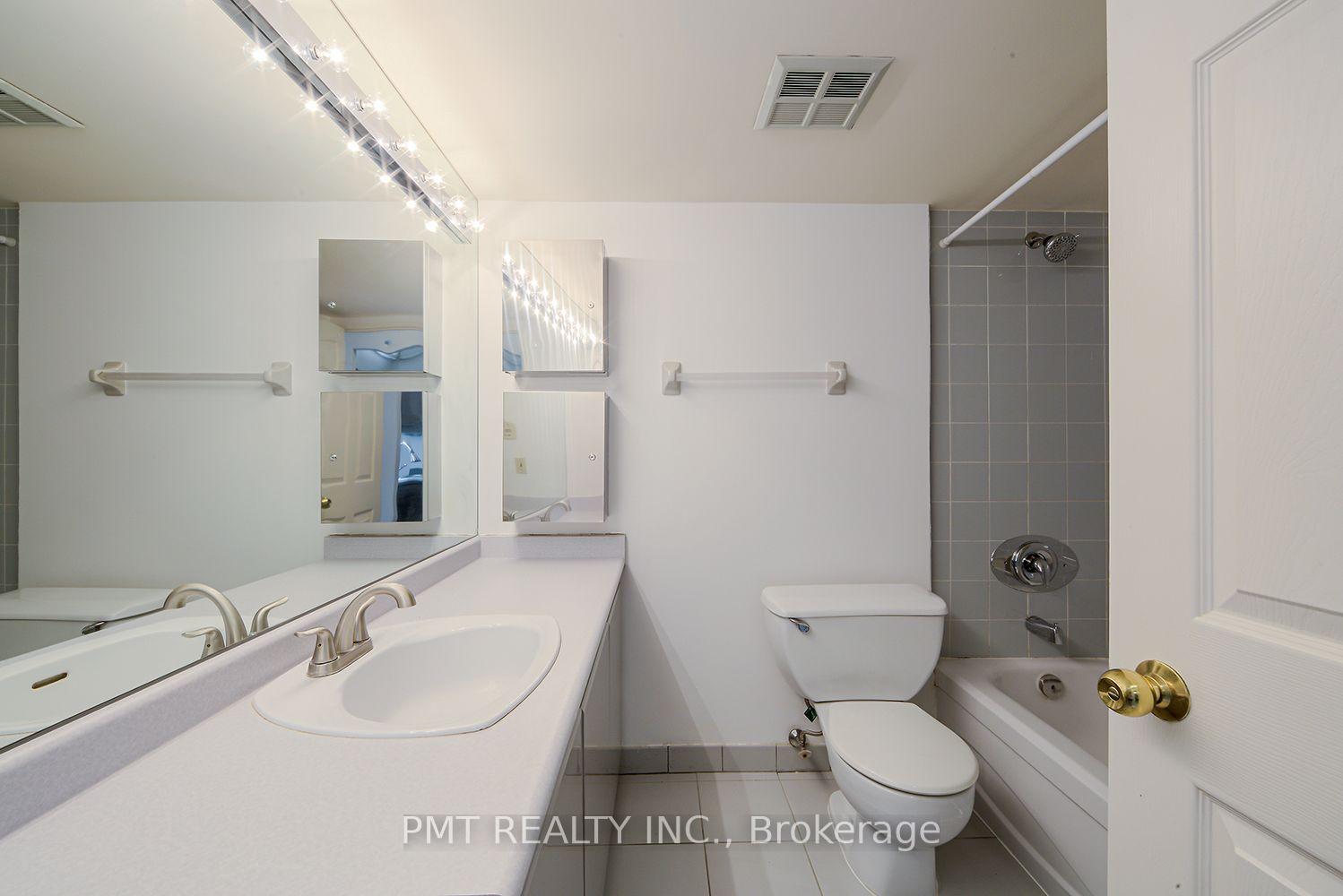 Photo 20 of Unit 1612, 736 Bay Street, Toronto, Bay Street Corridor — HOMEH