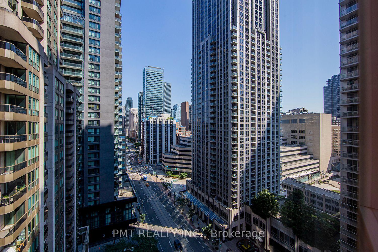 Photo 24 of Unit 1612, 736 Bay Street, Toronto, Bay Street Corridor — HOMEH