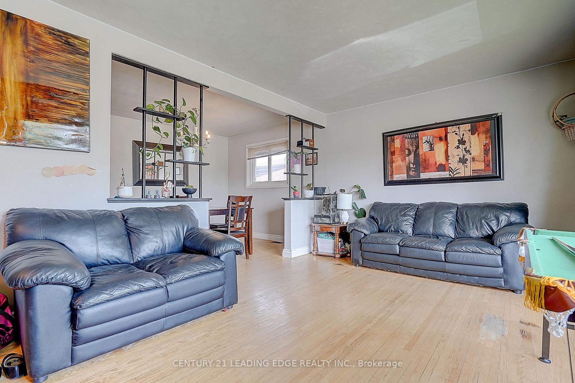 Photo 10 of 284 Dover Street, Oshawa, Eastdale — HOMEH