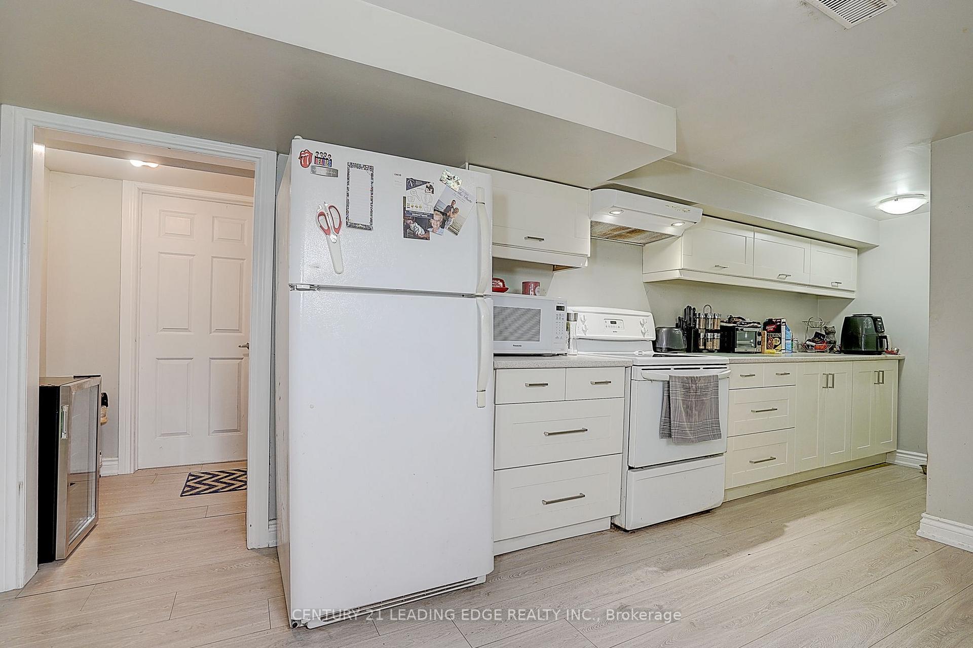 Photo 30 of 284 Dover Street, Oshawa, Eastdale — HOMEH