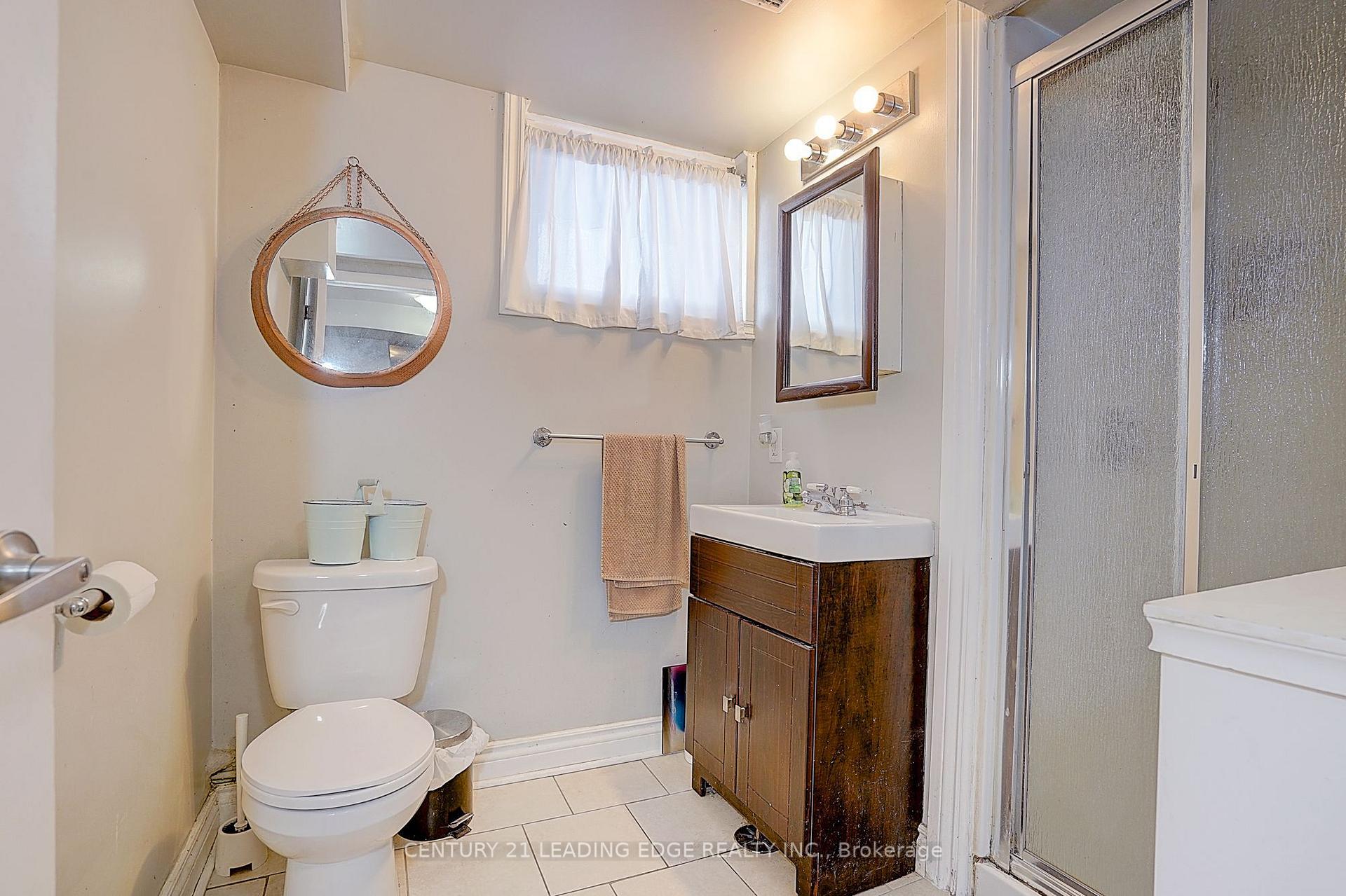 Photo 40 of 284 Dover Street, Oshawa, Eastdale — HOMEH