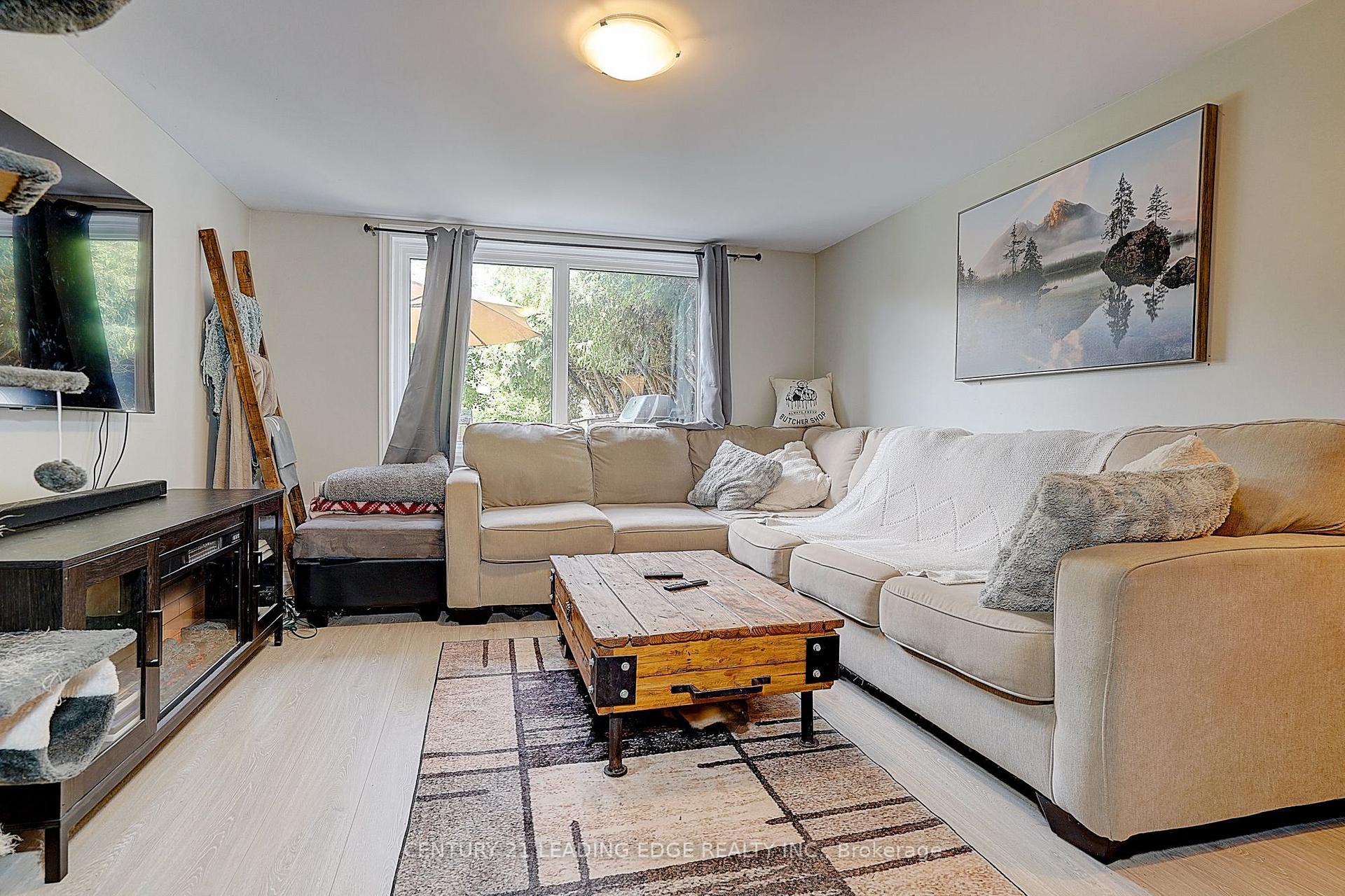 Photo 43 of 284 Dover Street, Oshawa, Eastdale — HOMEH