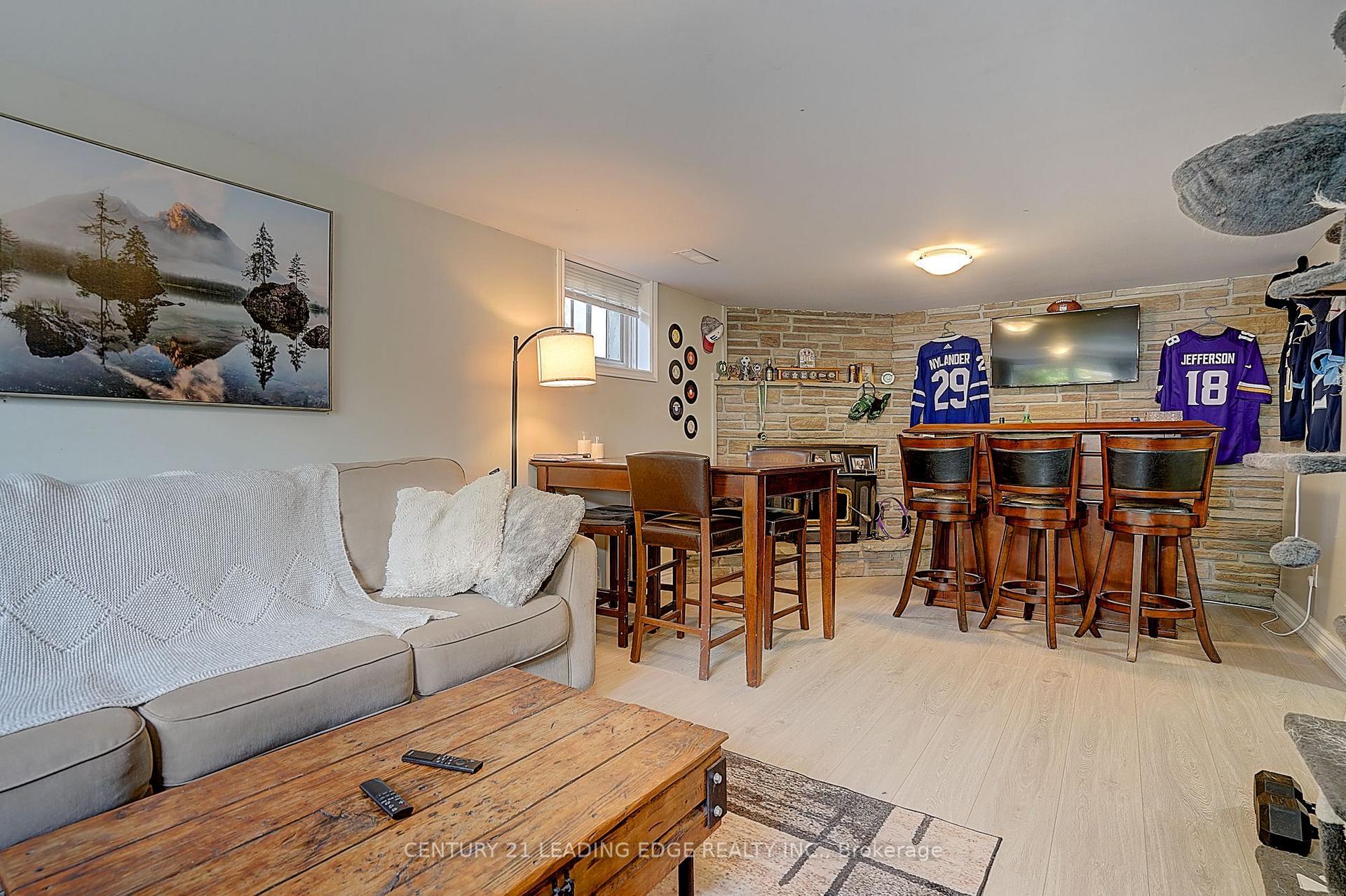 Photo 44 of 284 Dover Street, Oshawa, Eastdale — HOMEH