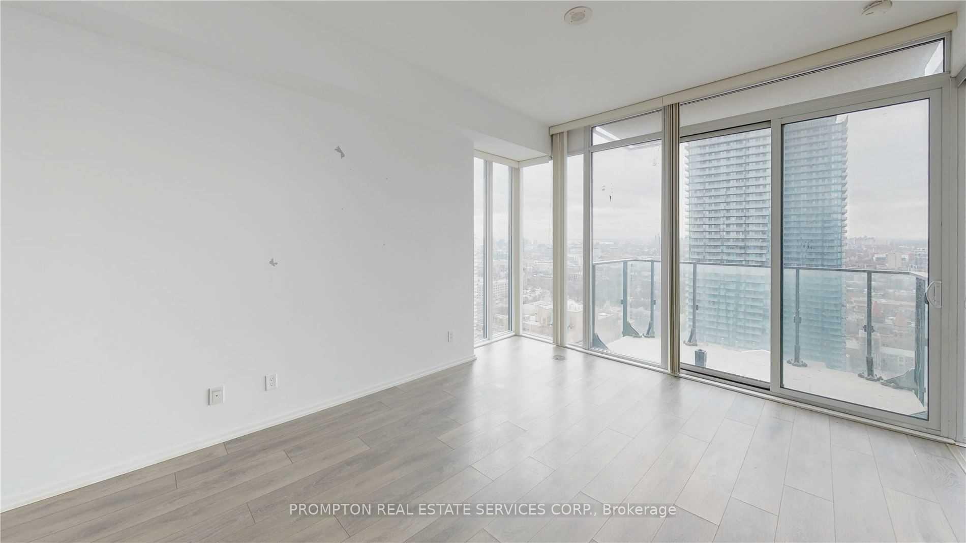 Photo 8 of Unit 3305, 75 St Nicholas Street, Toronto, Bay Street Corridor — HOMEH