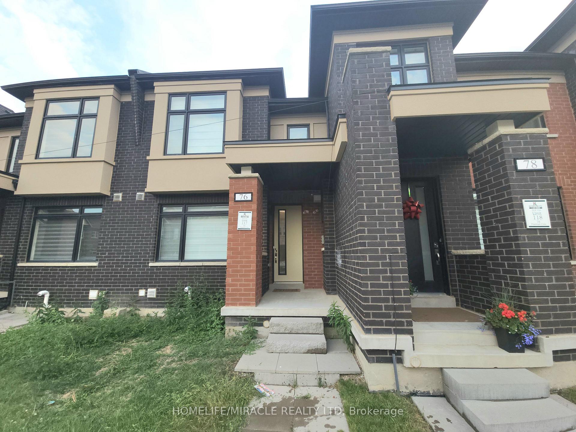 Photo 2 of 76 Pearman Crescent, Brampton, Northwest Brampton — HOMEH