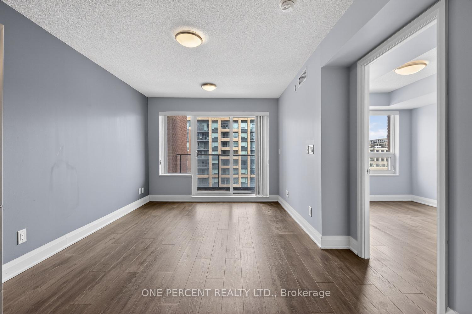 Photo 13 of Unit 705, 18 Uptown Drive, Markham, Unionville — HOMEH