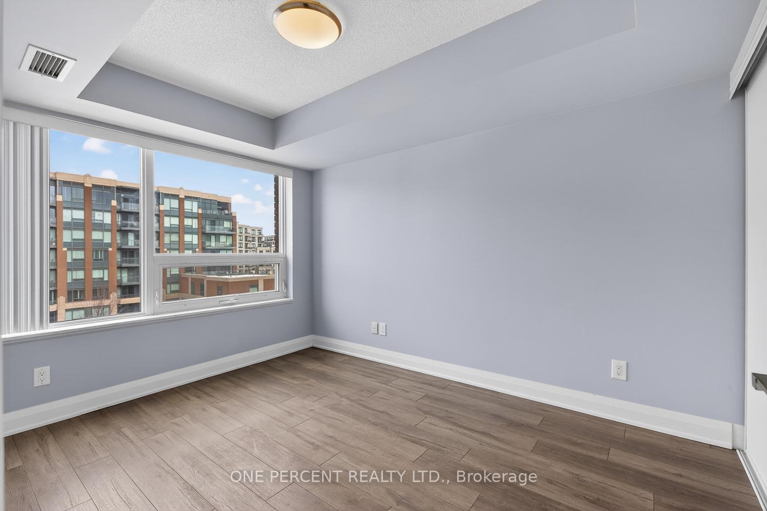 Photo 17 of Unit 705, 18 Uptown Drive, Markham, Unionville — HOMEH