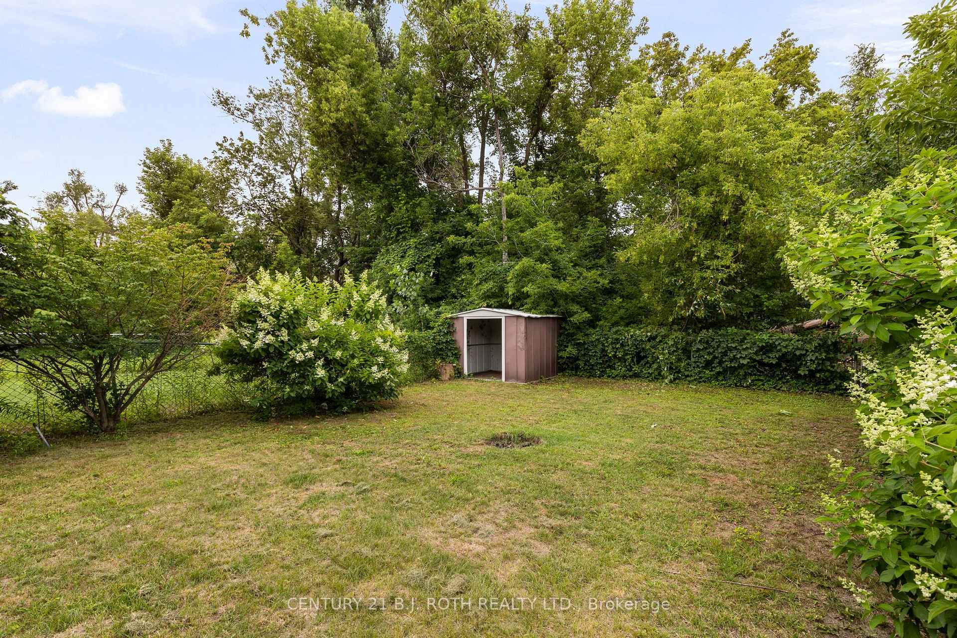 Photo 27 of 14 Innisfil Street, Barrie, Lakeshore — HOMEH