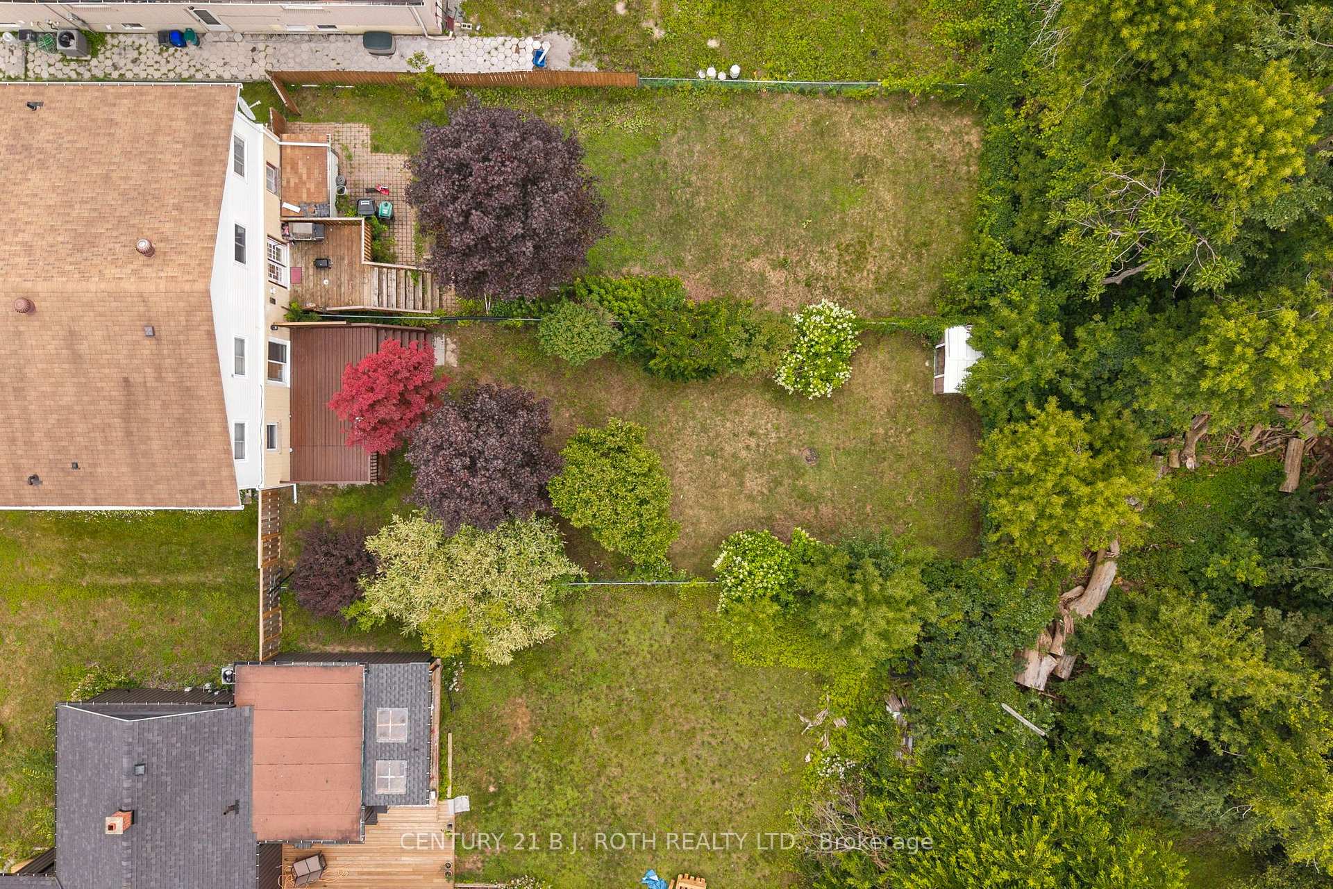 Photo 29 of 14 Innisfil Street, Barrie, Lakeshore — HOMEH