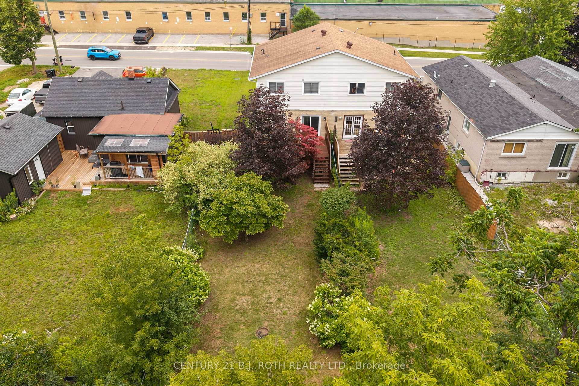 Photo 30 of 14 Innisfil Street, Barrie, Lakeshore — HOMEH