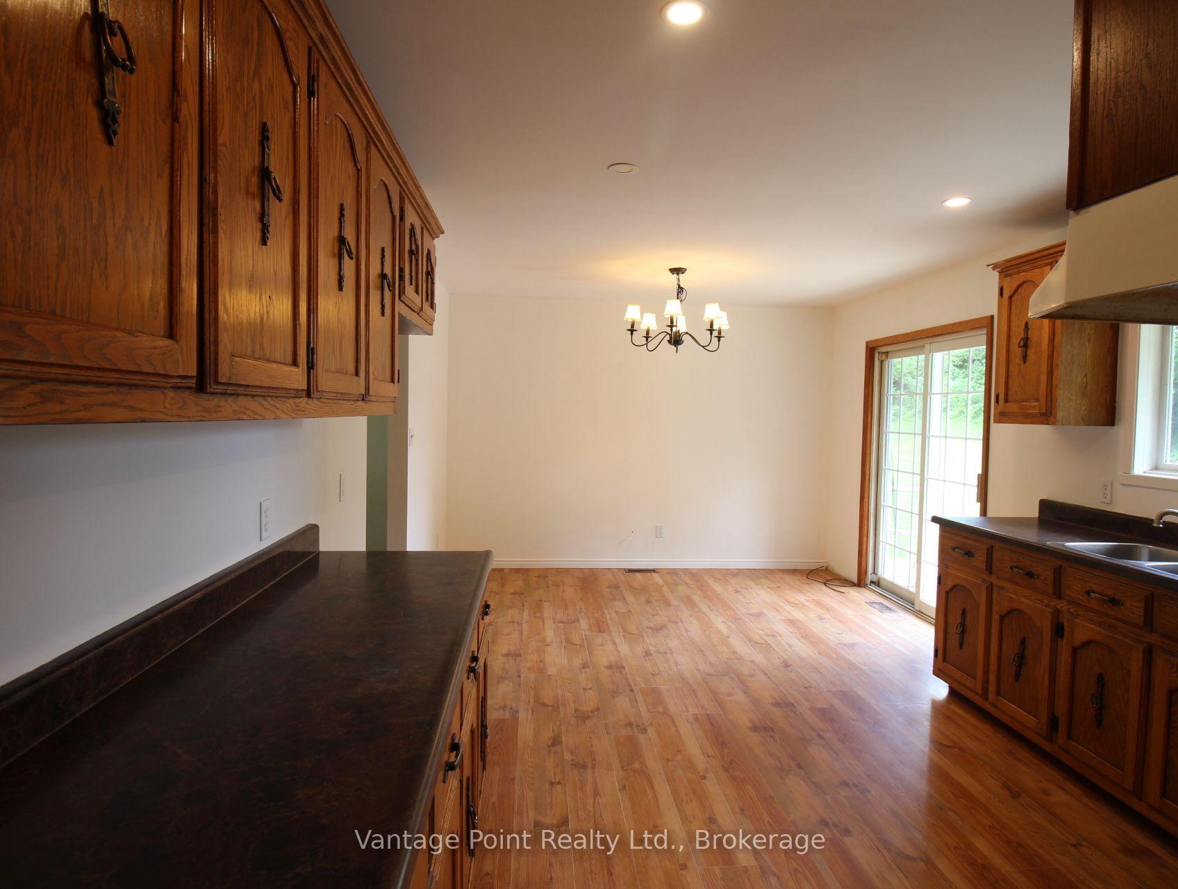 Photo 10 of 316041 6 Highway, Chatsworth — HOMEH