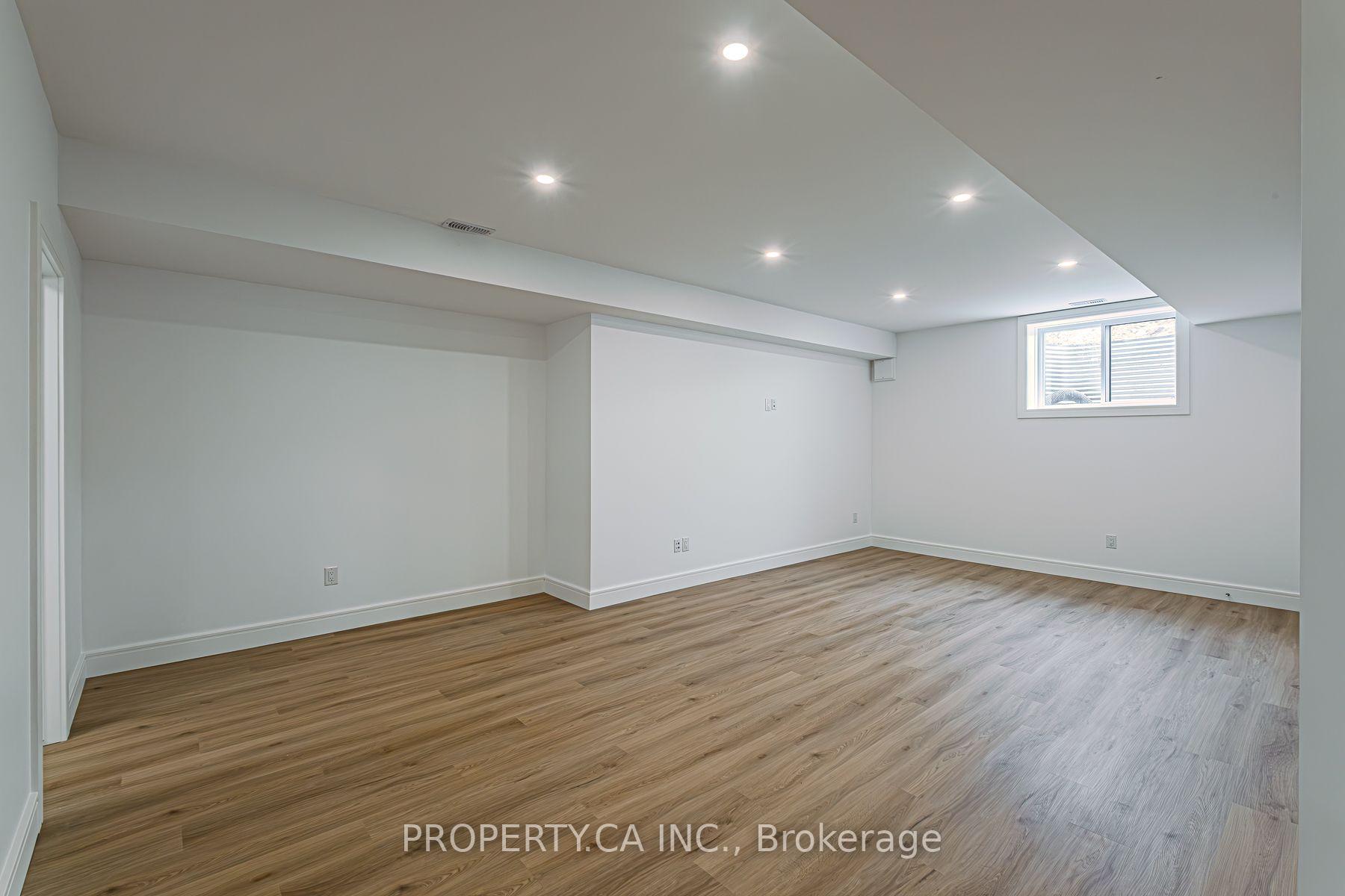 Photo 24 of 2 Hudson Drive, Brantford, Oakhill Dr — HOMEH