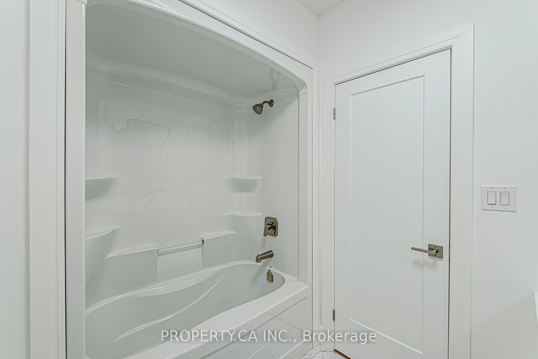 Photo 27 of 2 Hudson Drive, Brantford, Oakhill Dr — HOMEH