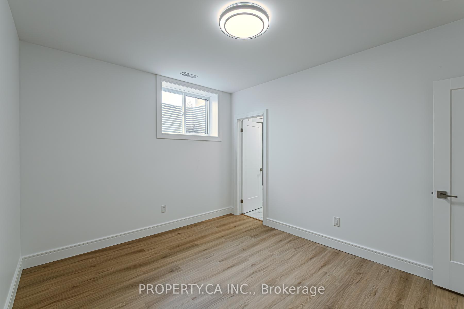 Photo 28 of 2 Hudson Drive, Brantford, Oakhill Dr — HOMEH