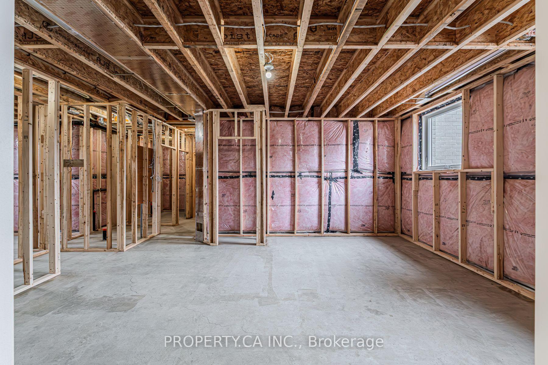 Photo 29 of 2 Hudson Drive, Brantford, Oakhill Dr — HOMEH