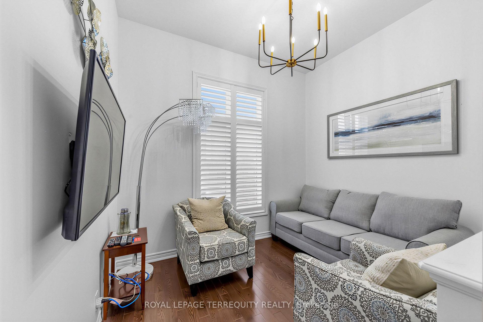 Photo 14 of 44 Headwind Boulevard, Vaughan, Vellore Village — HOMEH