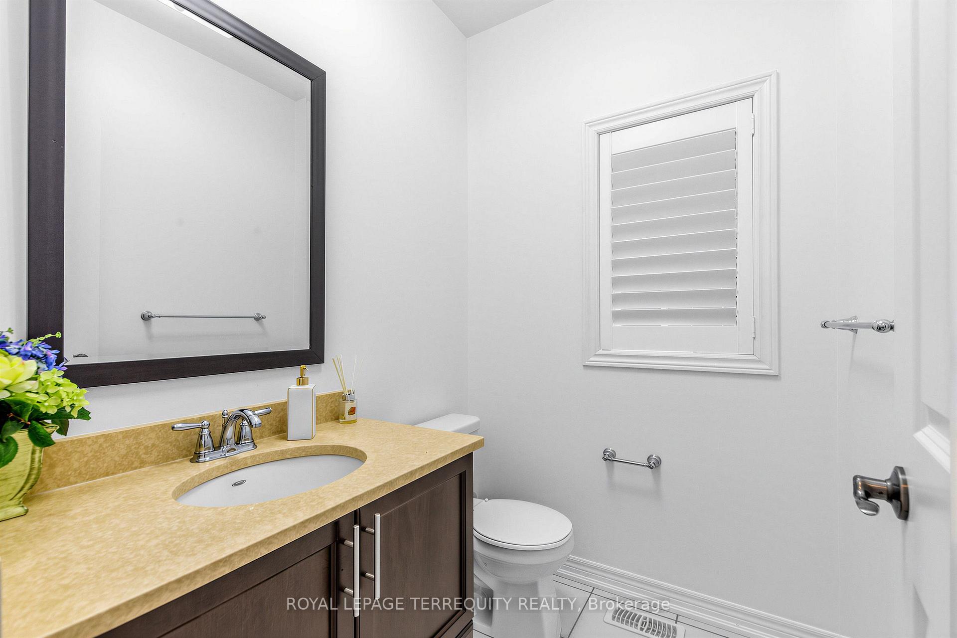 Photo 27 of 44 Headwind Boulevard, Vaughan, Vellore Village — HOMEH