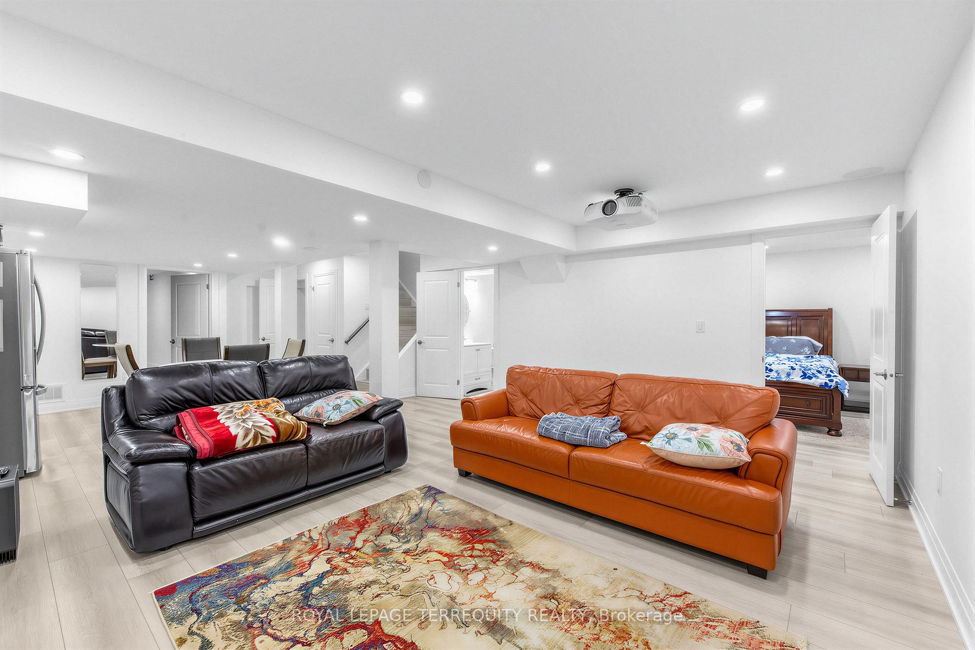 Photo 29 of 44 Headwind Boulevard, Vaughan, Vellore Village — HOMEH
