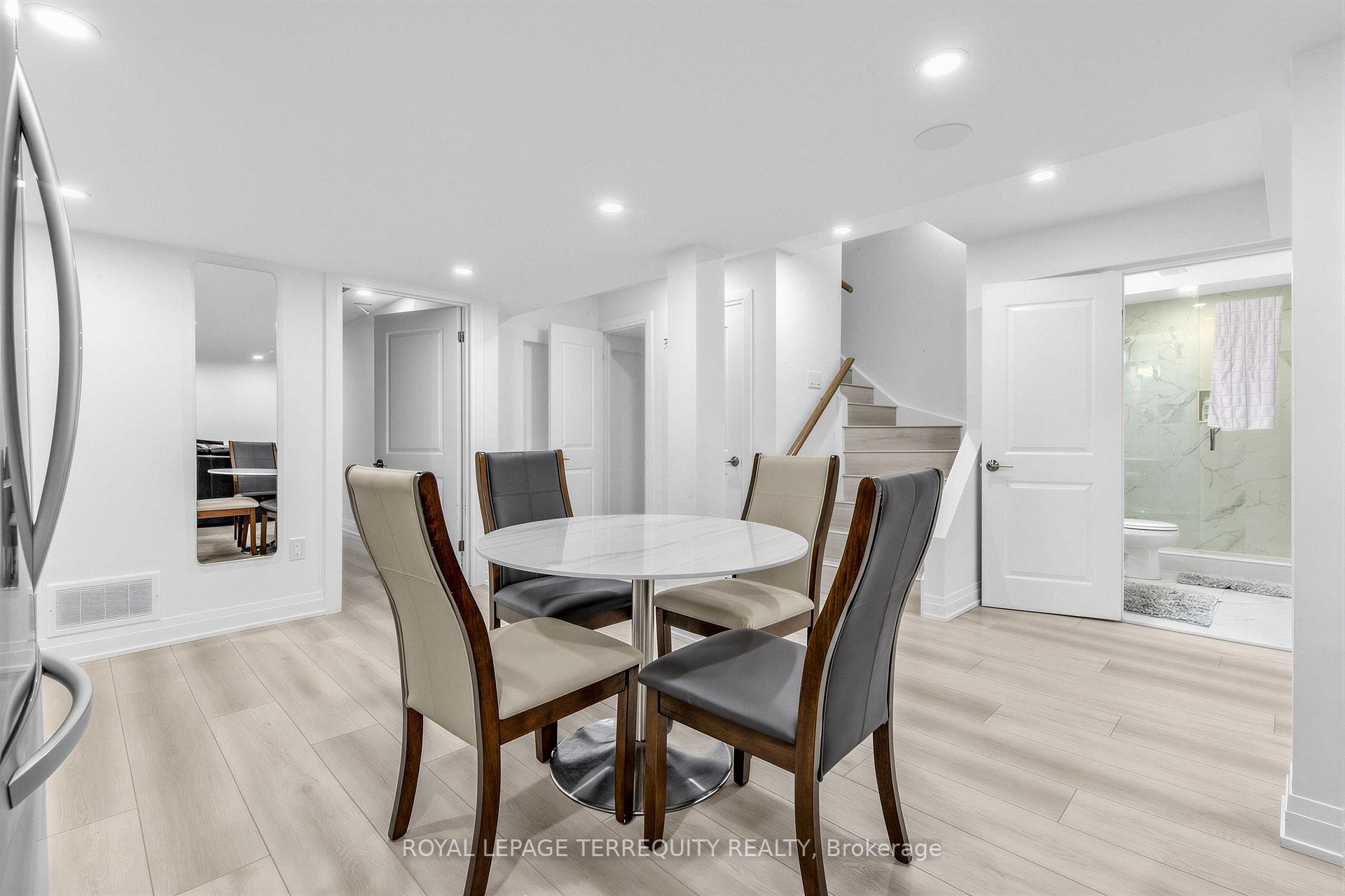 Photo 31 of 44 Headwind Boulevard, Vaughan, Vellore Village — HOMEH