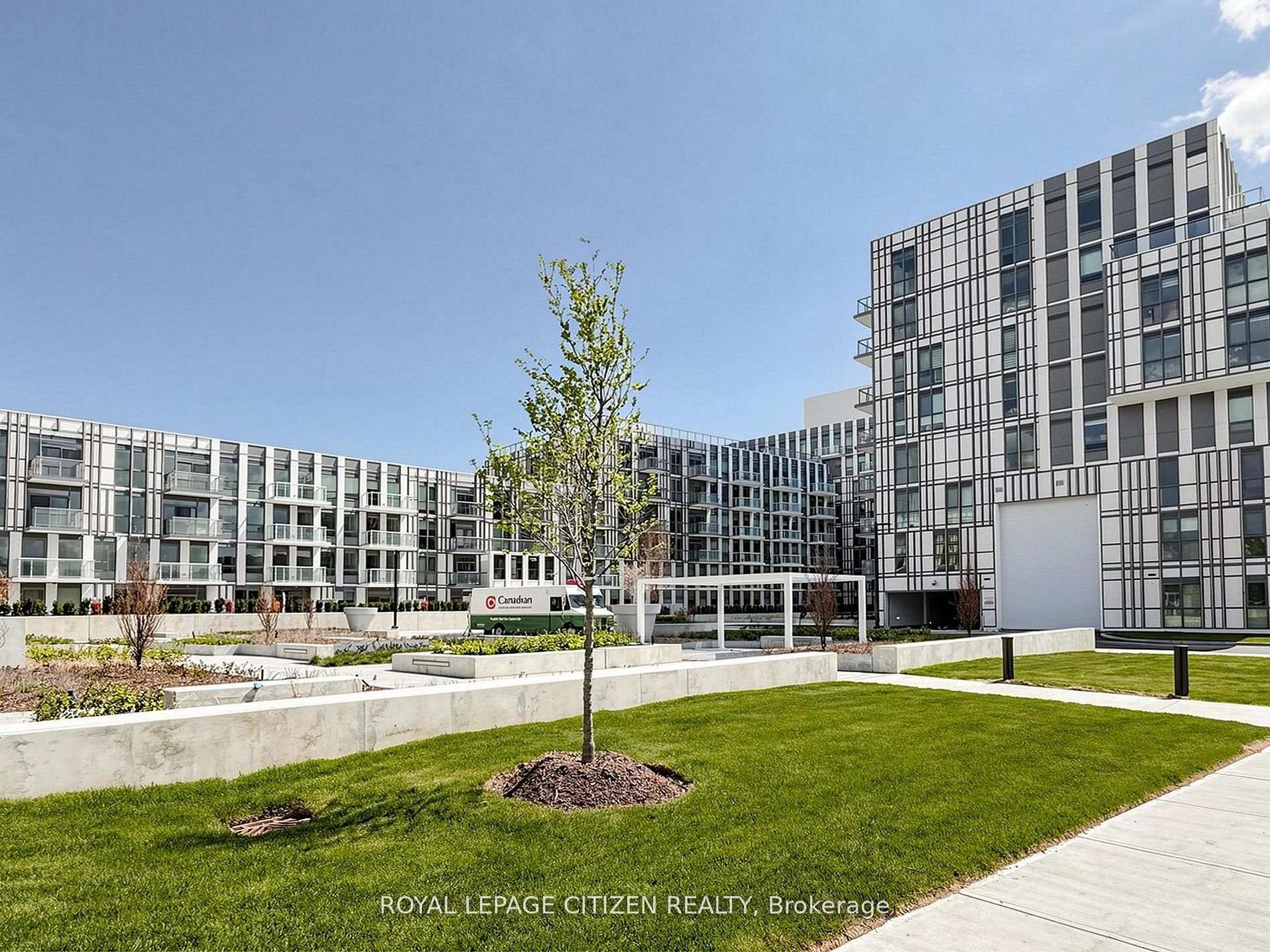 Photo 23 of Unit 324, 1005 Dundas Avenue E, Oakville, Joshua Meadows — HOMEH