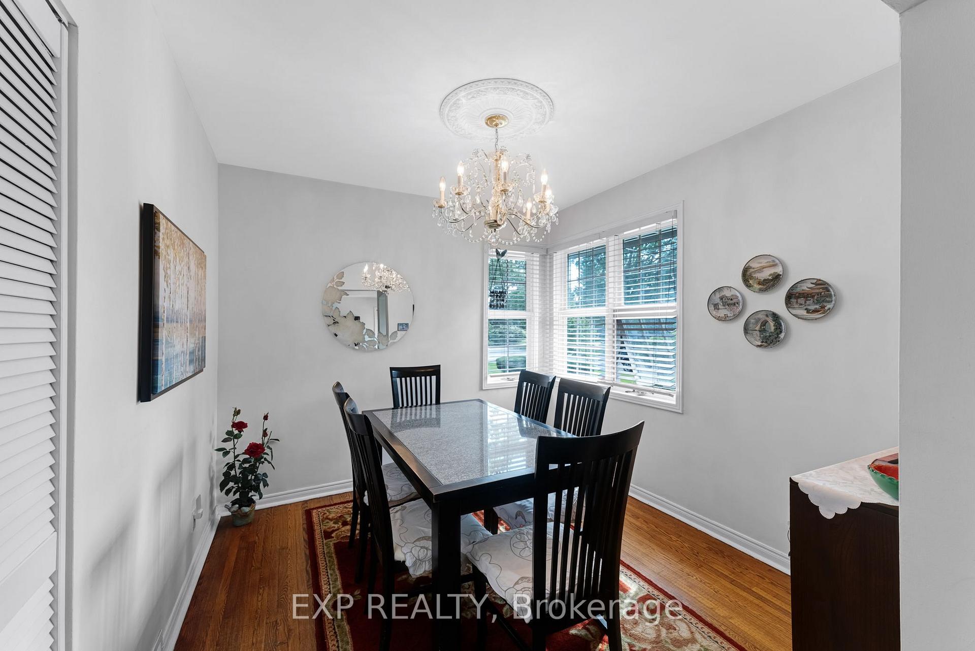 Photo 8 of 79 Shaver Avenue N, Etobicoke, Islington-City Centre West — HOMEH