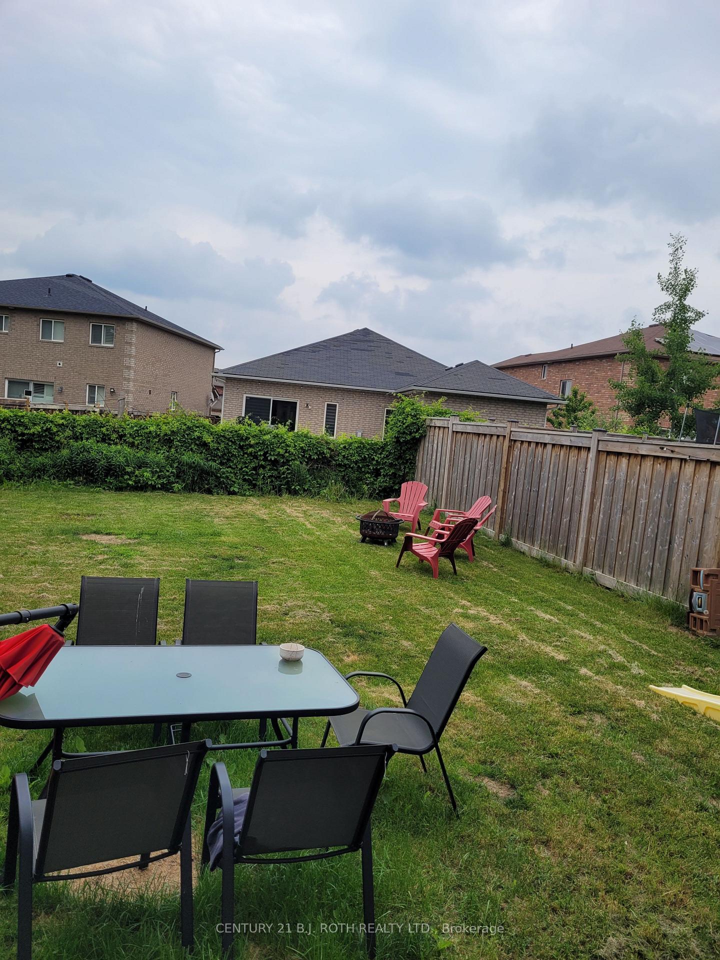 Photo 19 of 2233 Lozenby Street, Innisfil, Rural Innisfil — HOMEH