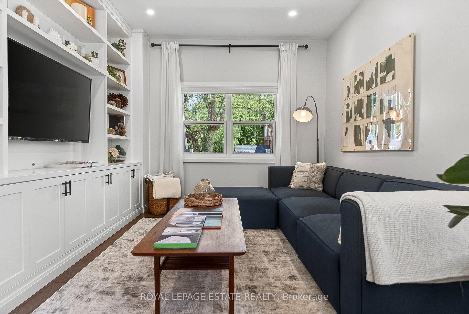 Photo 7 of 148 Scarboro Crescent, Scarborough, Cliffcrest — HOMEH
