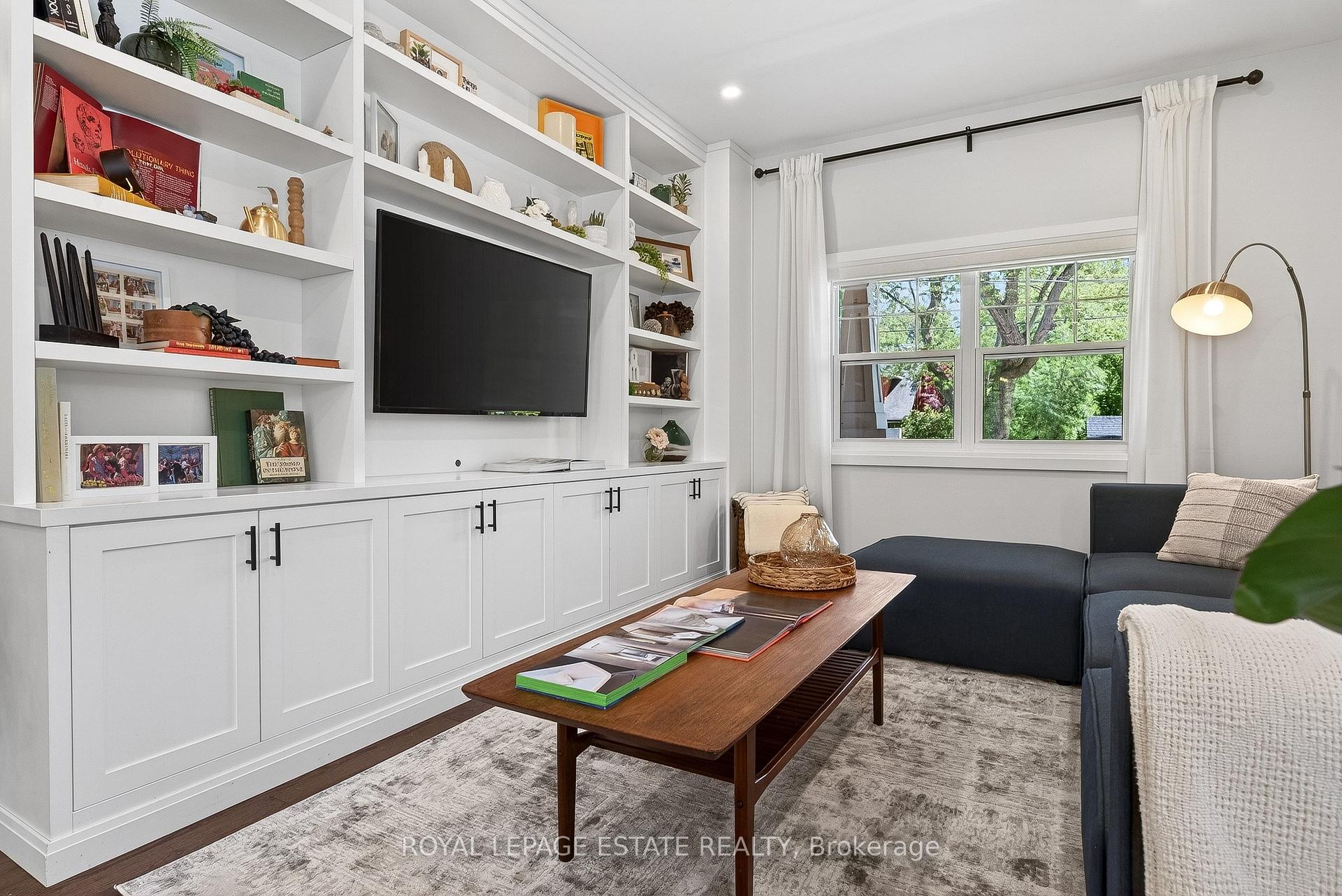 Photo 8 of 148 Scarboro Crescent, Scarborough, Cliffcrest — HOMEH