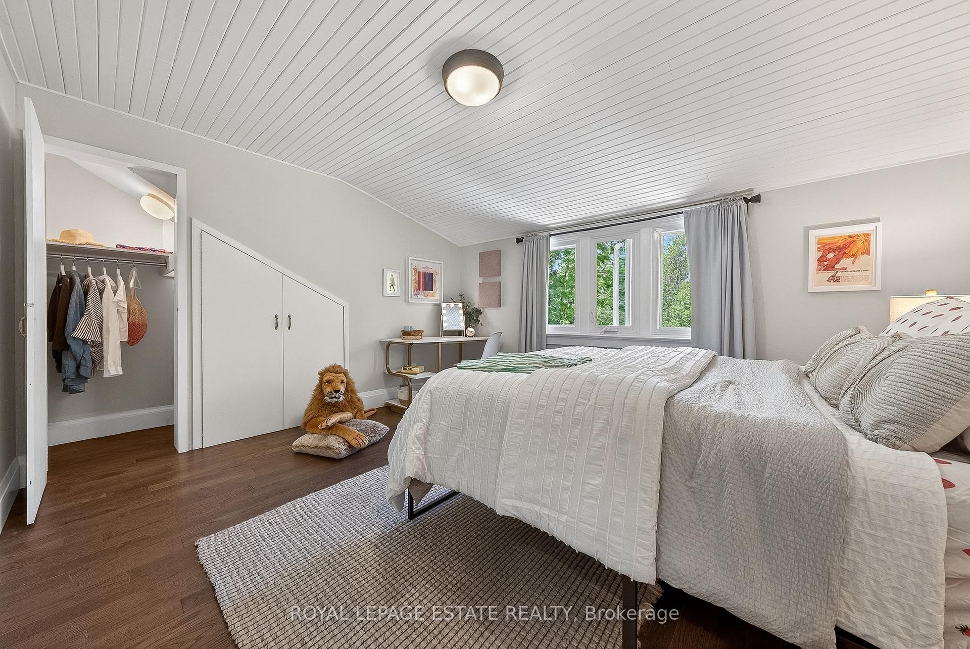 Photo 26 of 148 Scarboro Crescent, Scarborough, Cliffcrest — HOMEH