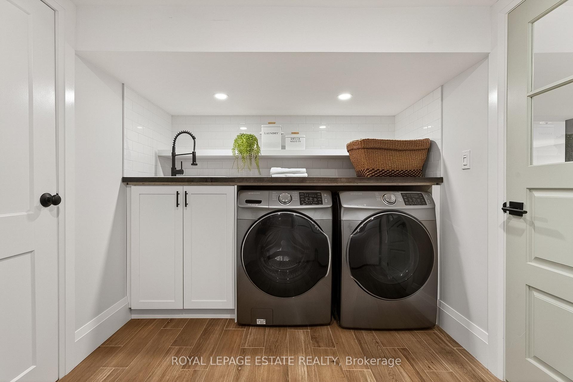 Photo 35 of 148 Scarboro Crescent, Scarborough, Cliffcrest — HOMEH