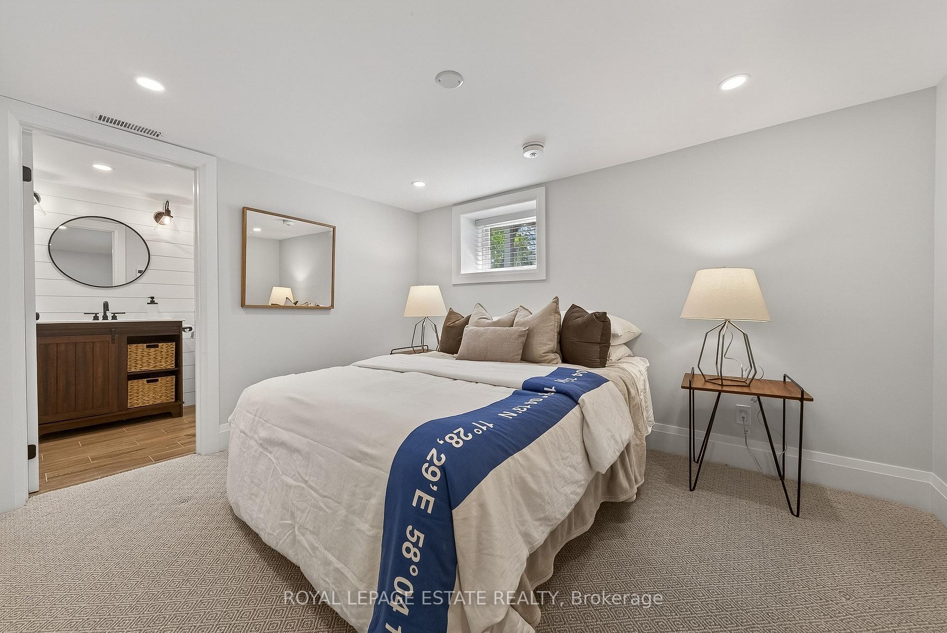 Photo 36 of 148 Scarboro Crescent, Scarborough, Cliffcrest — HOMEH