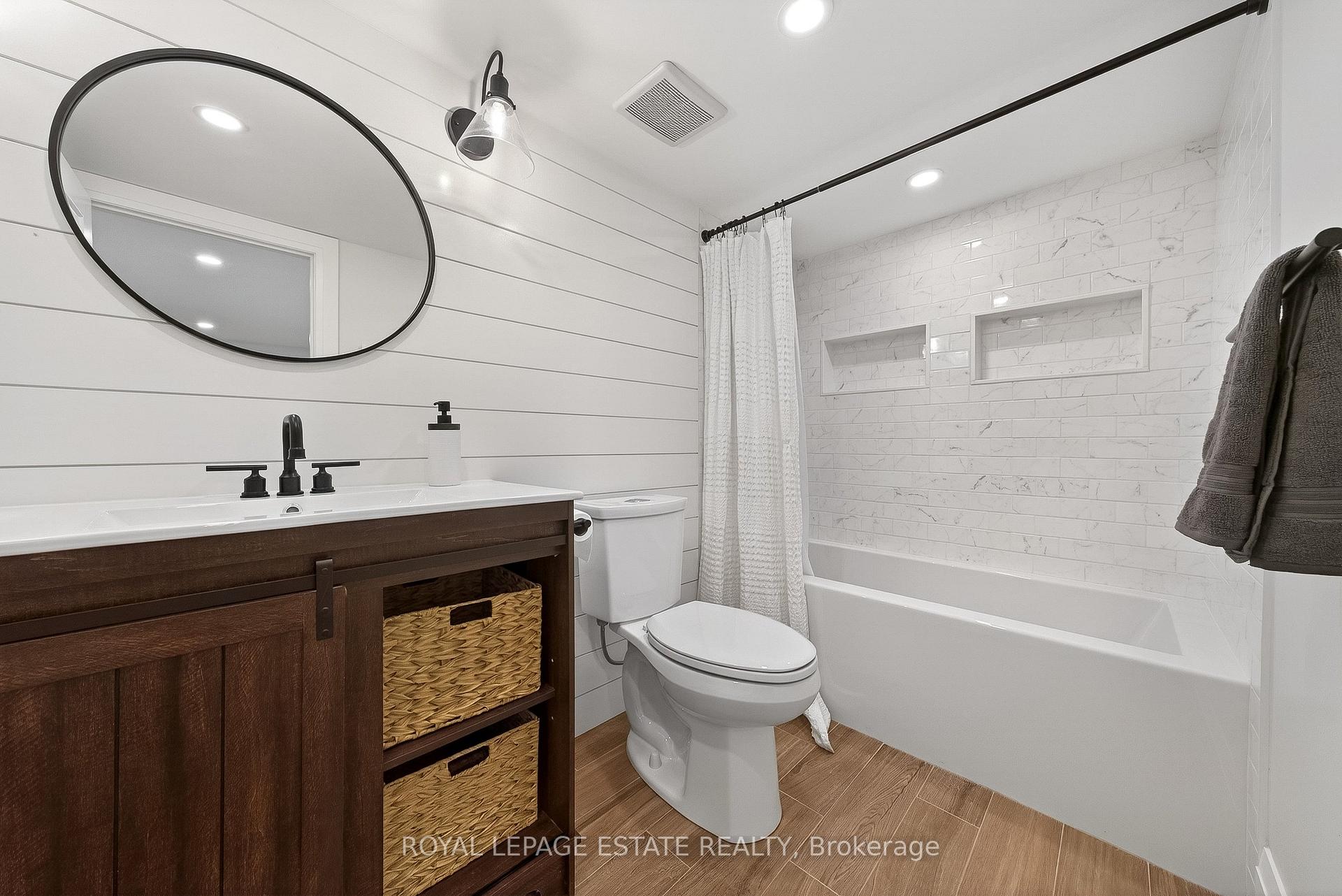 Photo 38 of 148 Scarboro Crescent, Scarborough, Cliffcrest — HOMEH
