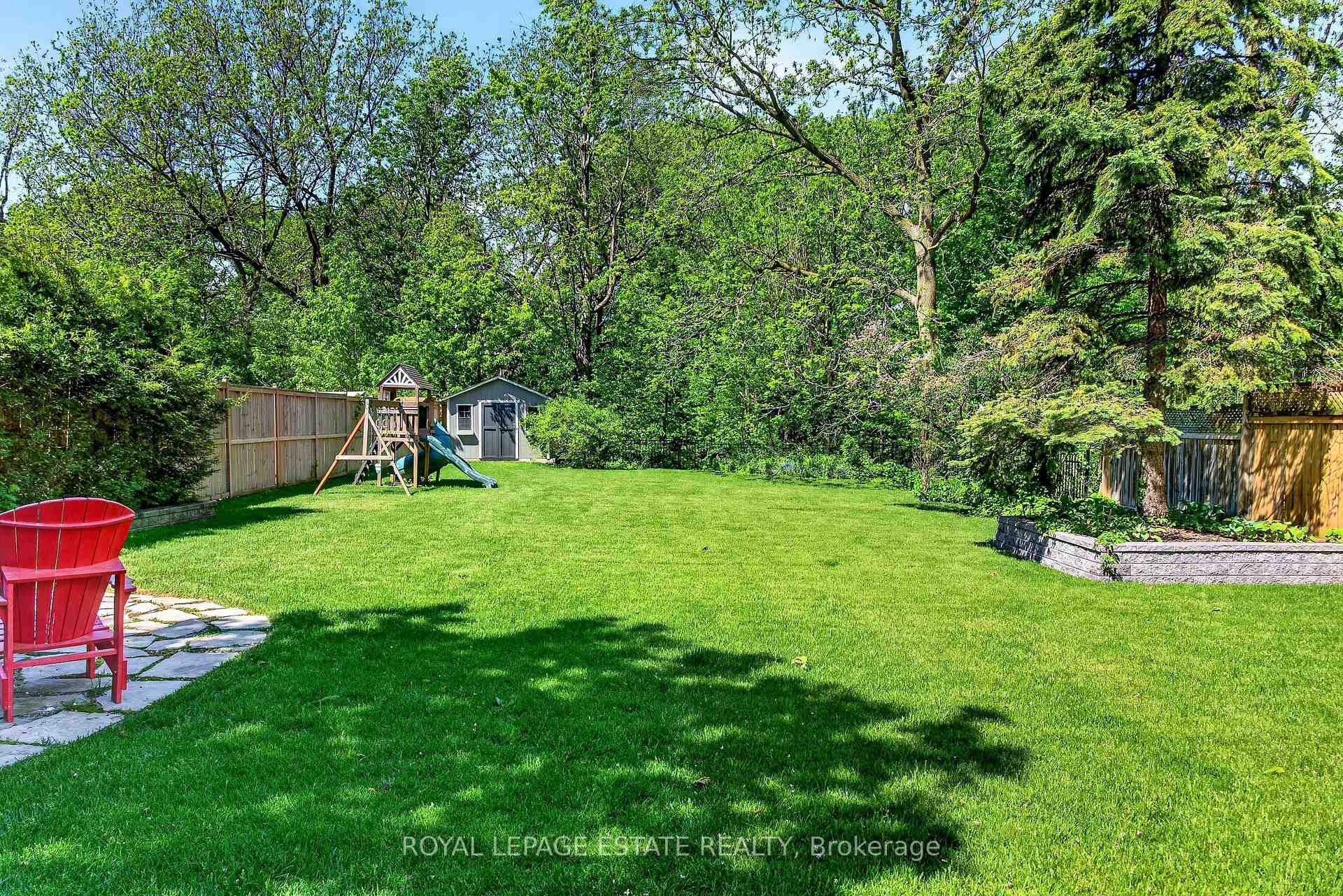 Photo 41 of 148 Scarboro Crescent, Scarborough, Cliffcrest — HOMEH