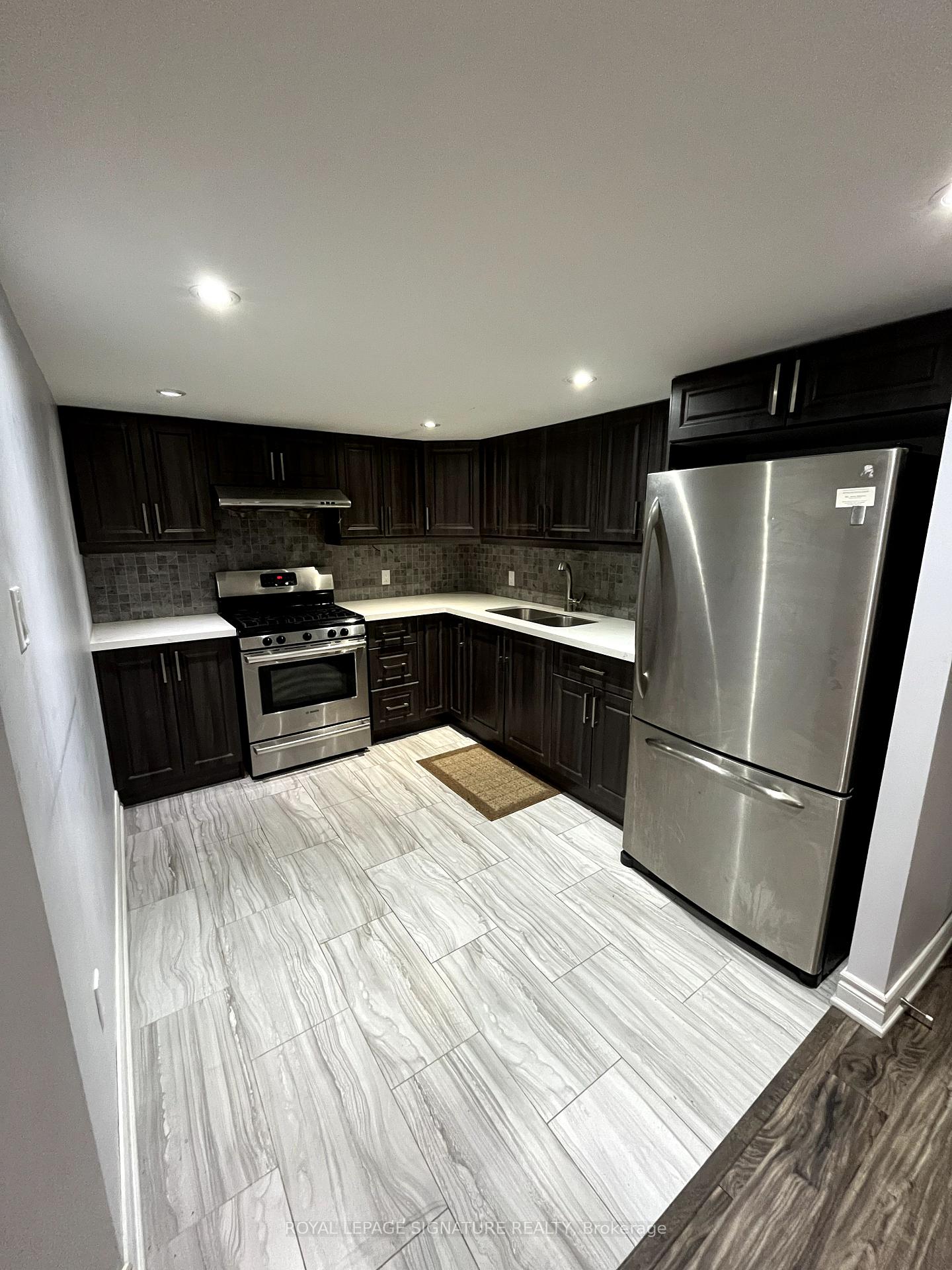 Photo 2 of Unit Bsmt, 28A Cedar Brae Boulevard, Scarborough, Eglinton East — HOMEH